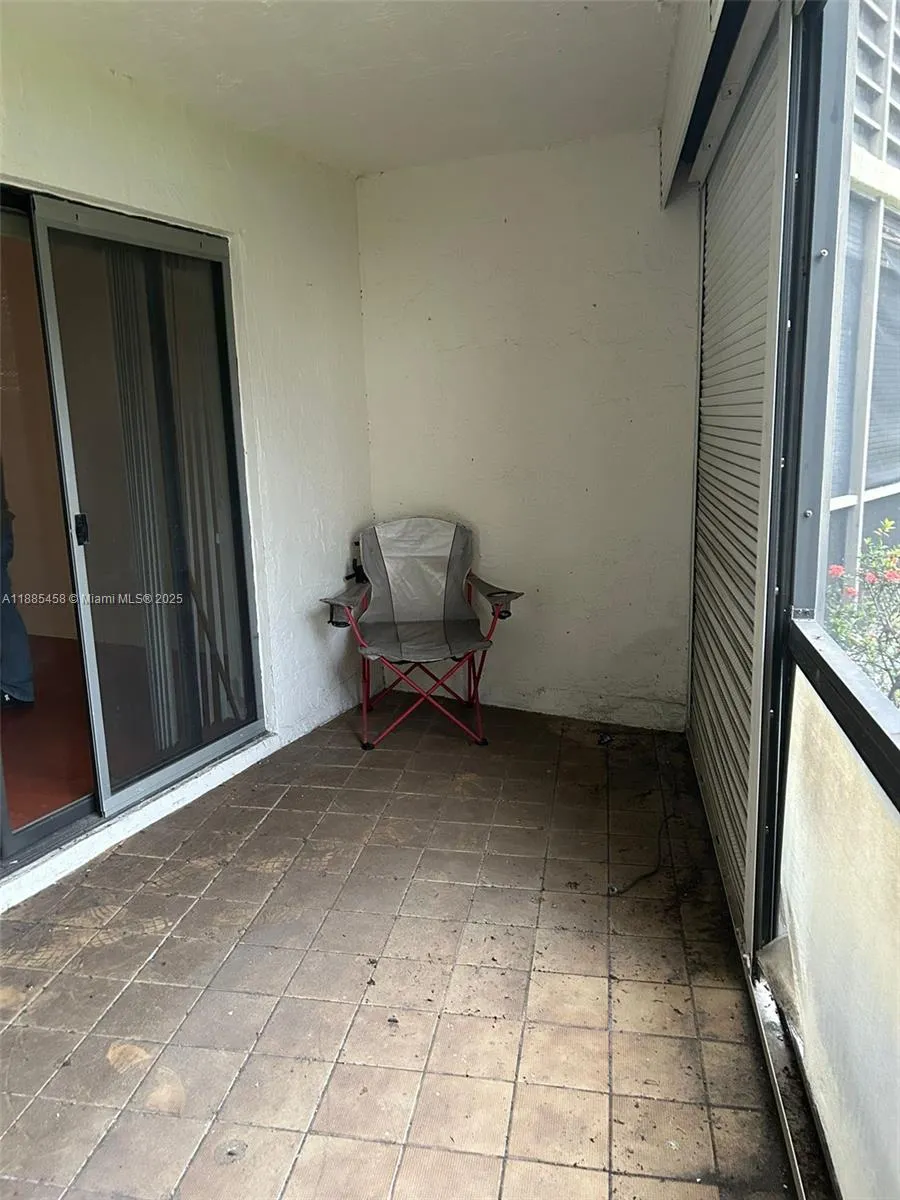 6555 W Broward Blvd, #104