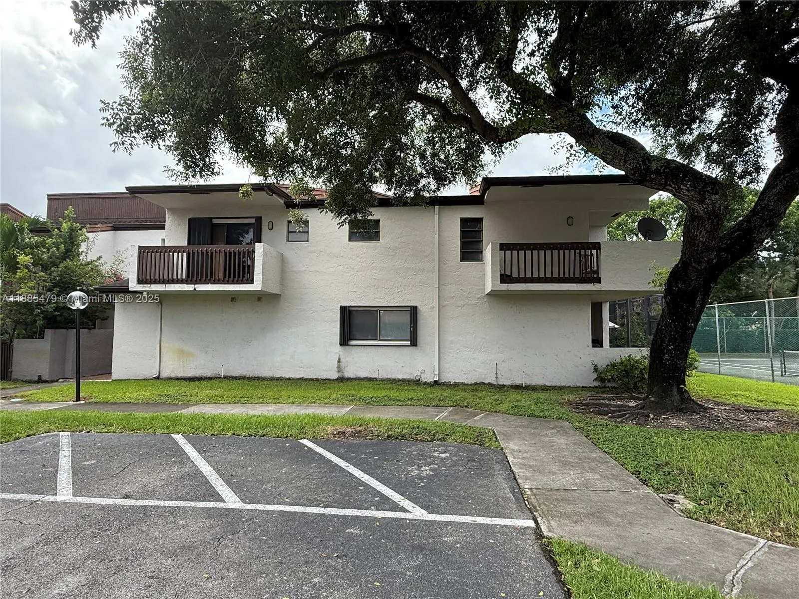 10046 NW 41st St, #48-4