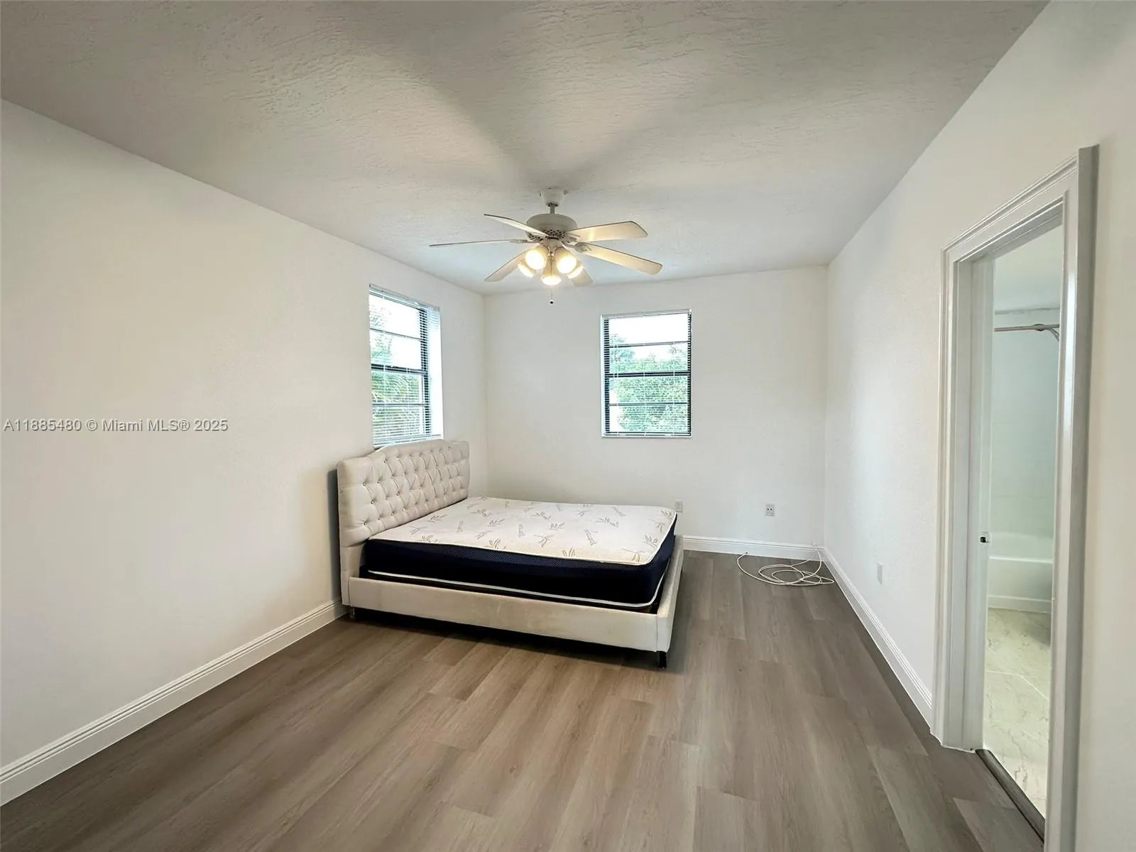 312 SW 32nd Ave, #201