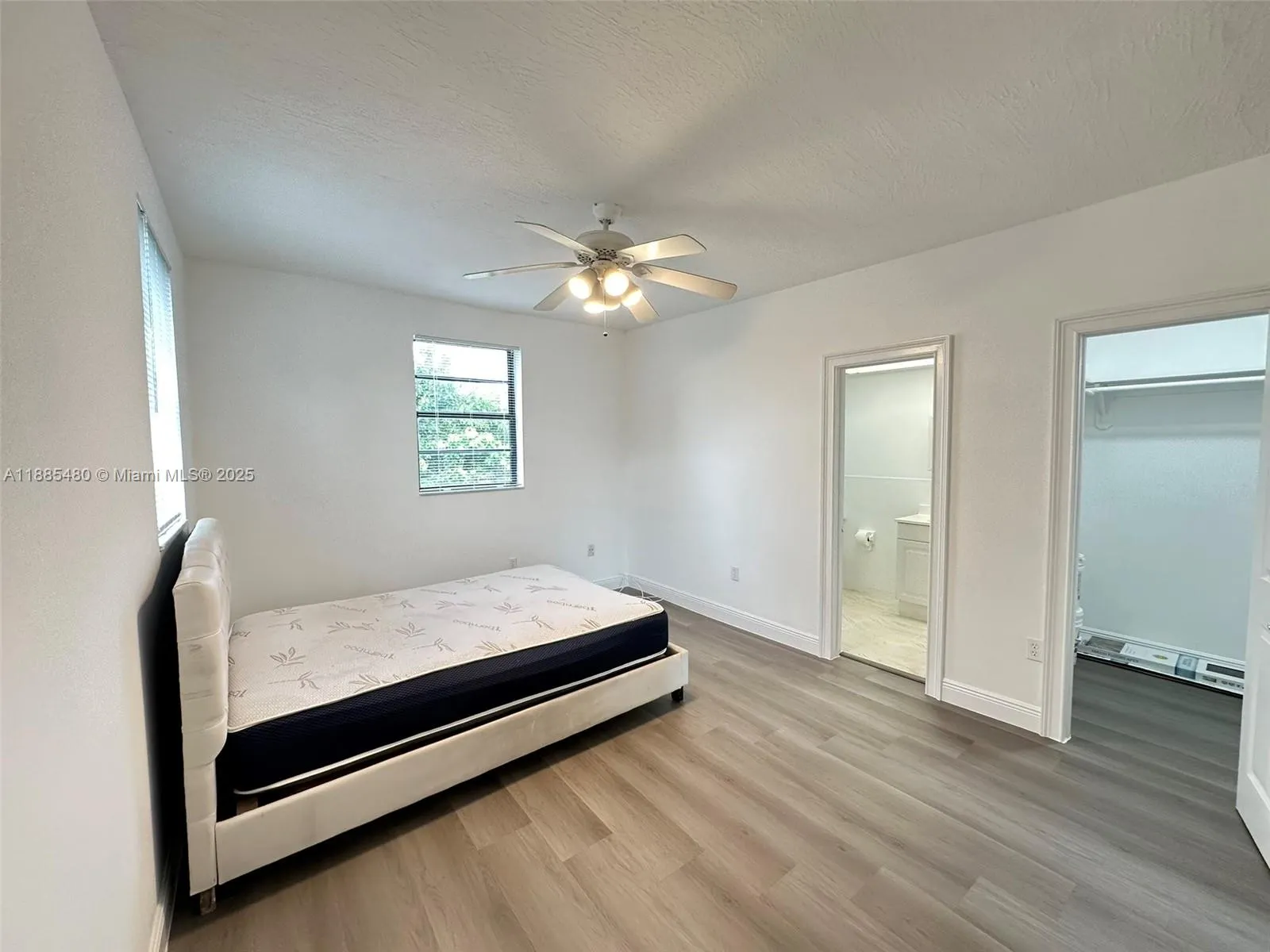 312 SW 32nd Ave, #201