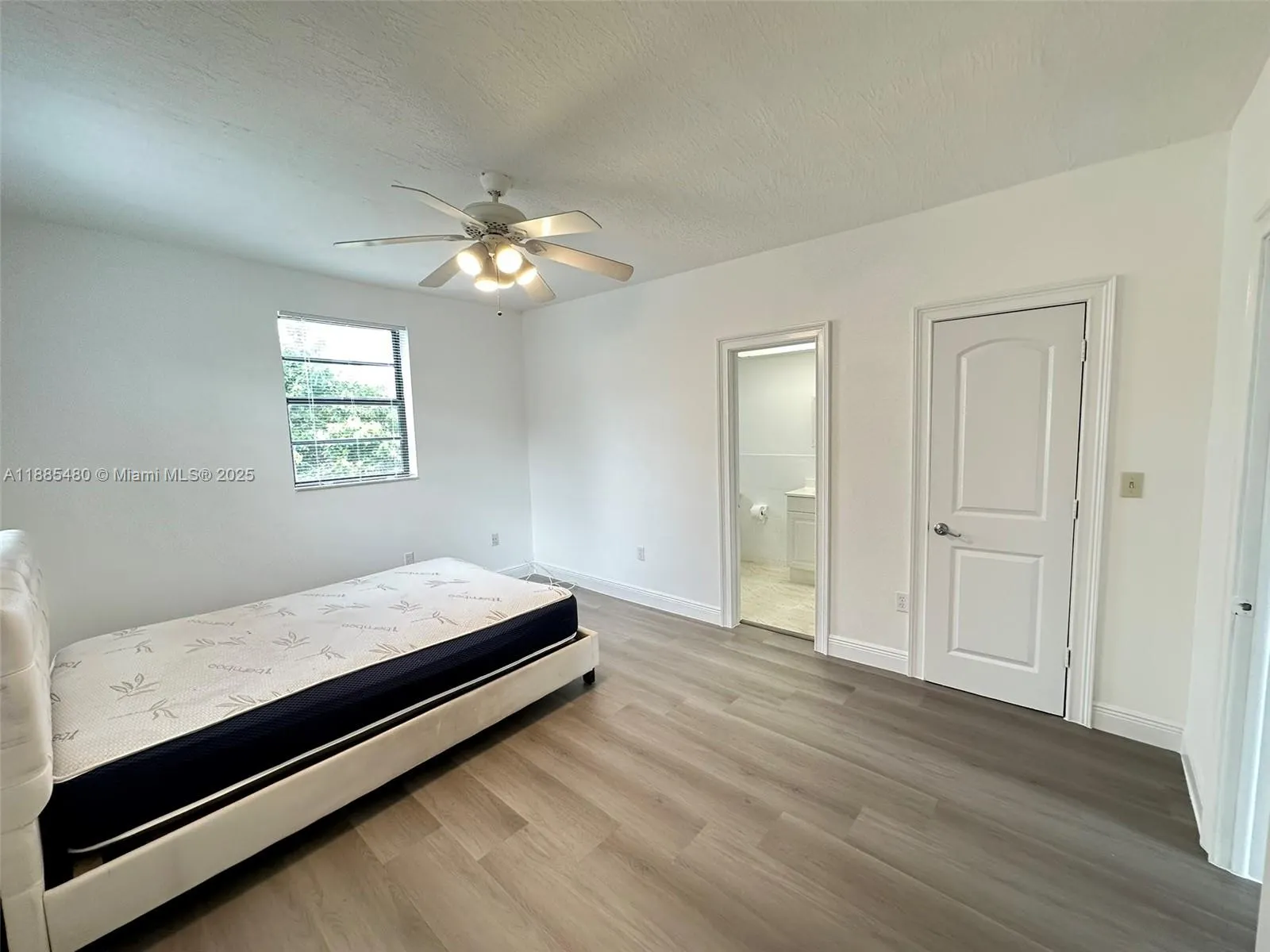 312 SW 32nd Ave, #201
