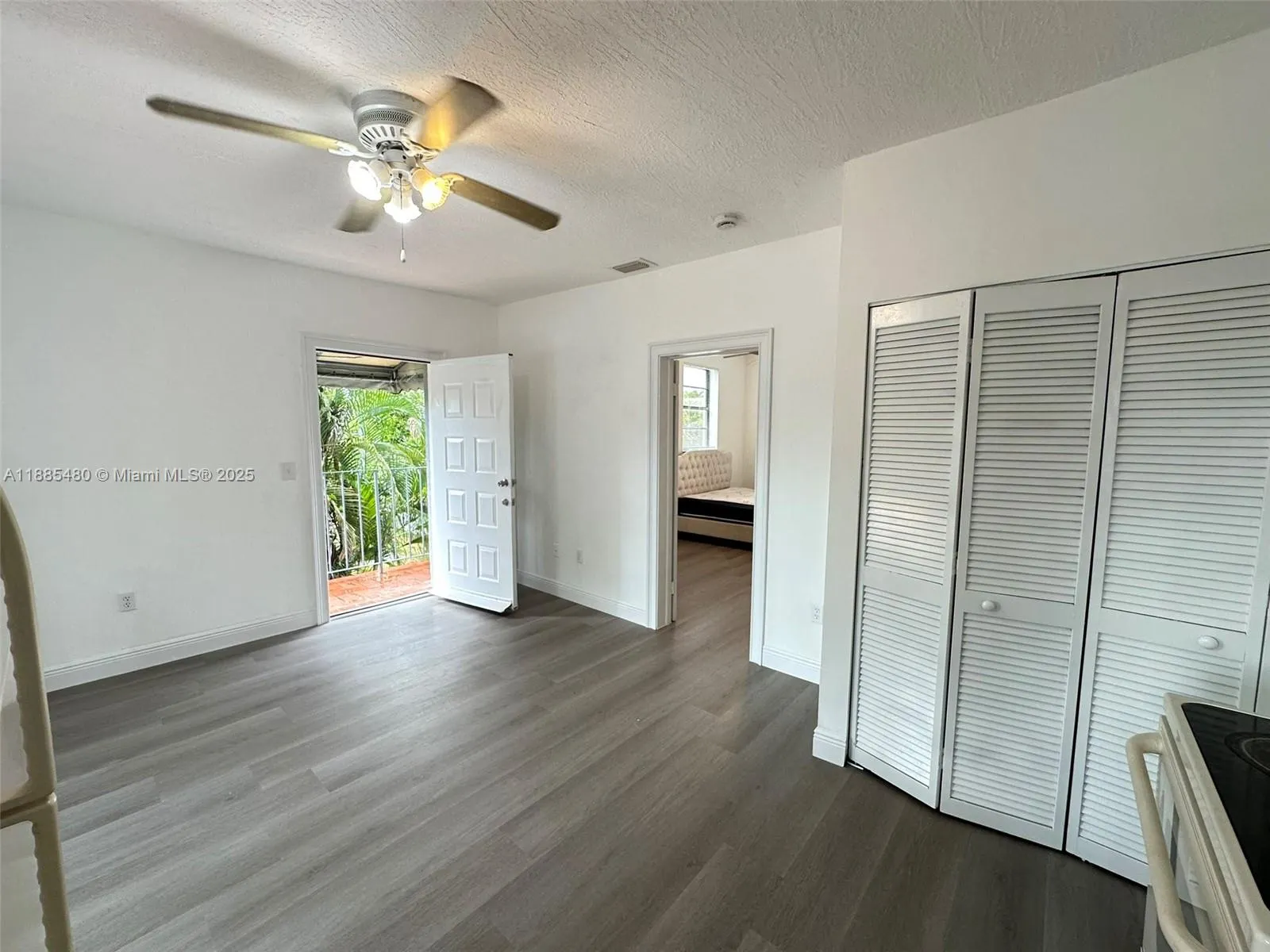 312 SW 32nd Ave, #201