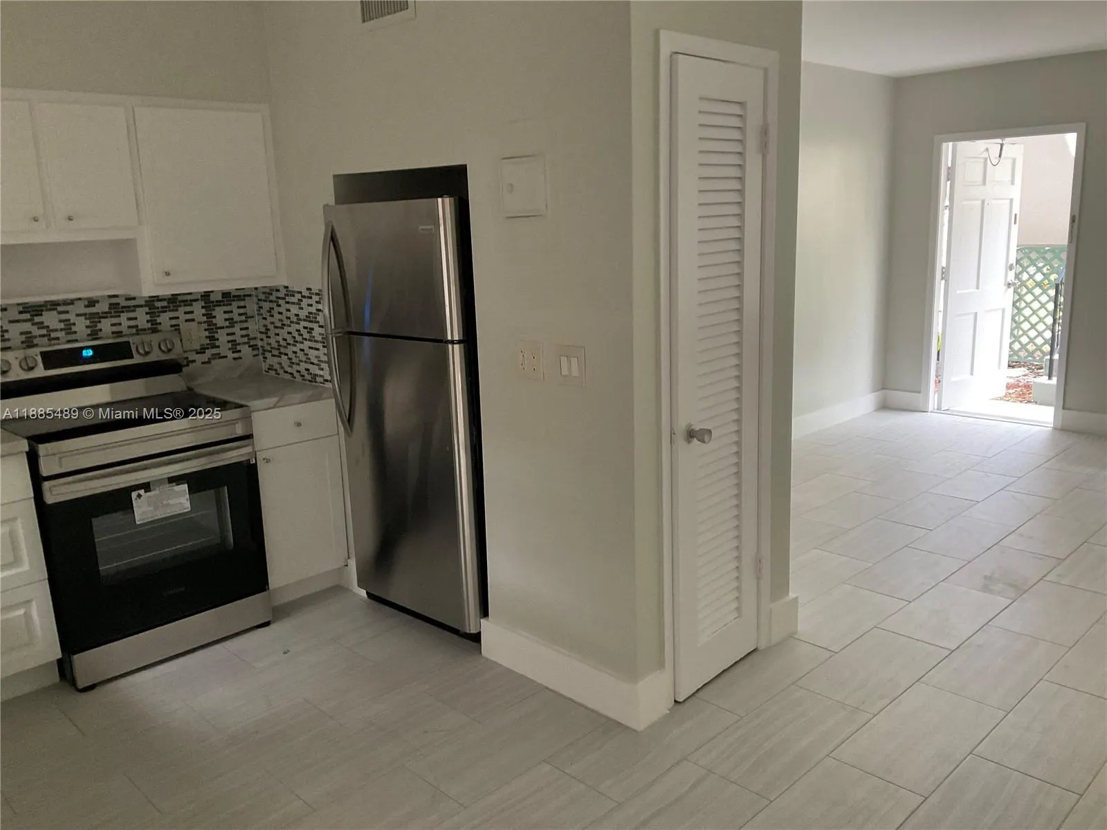 510 SE 9th St, #8