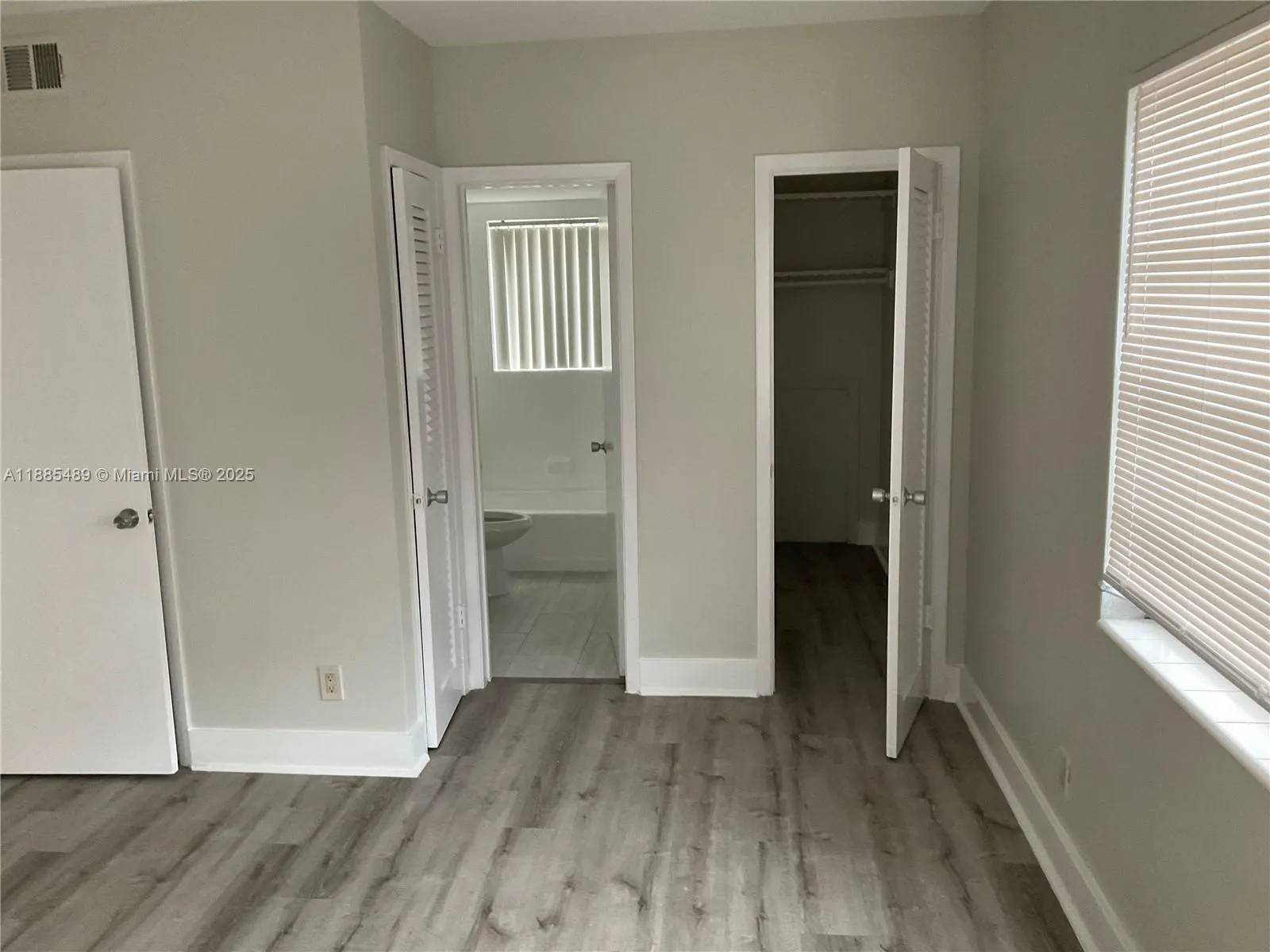 510 SE 9th St, #8