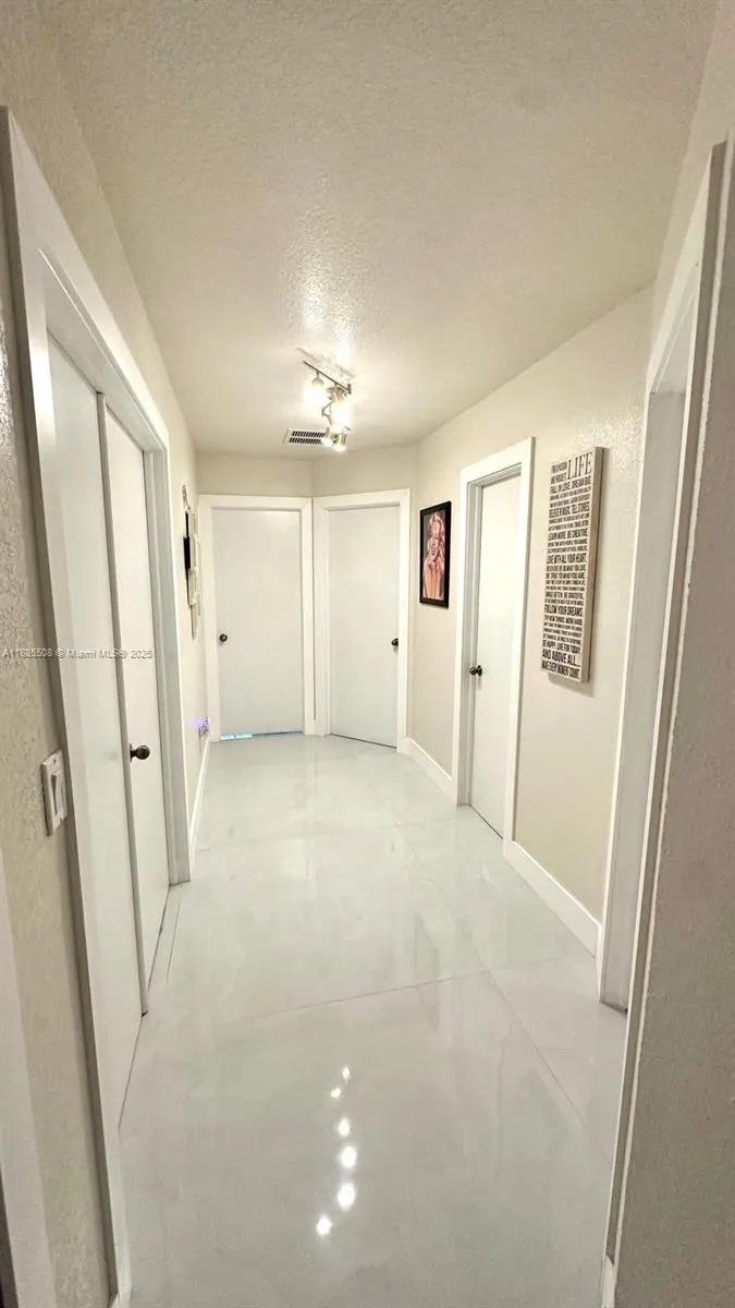 1771 NW 17th St