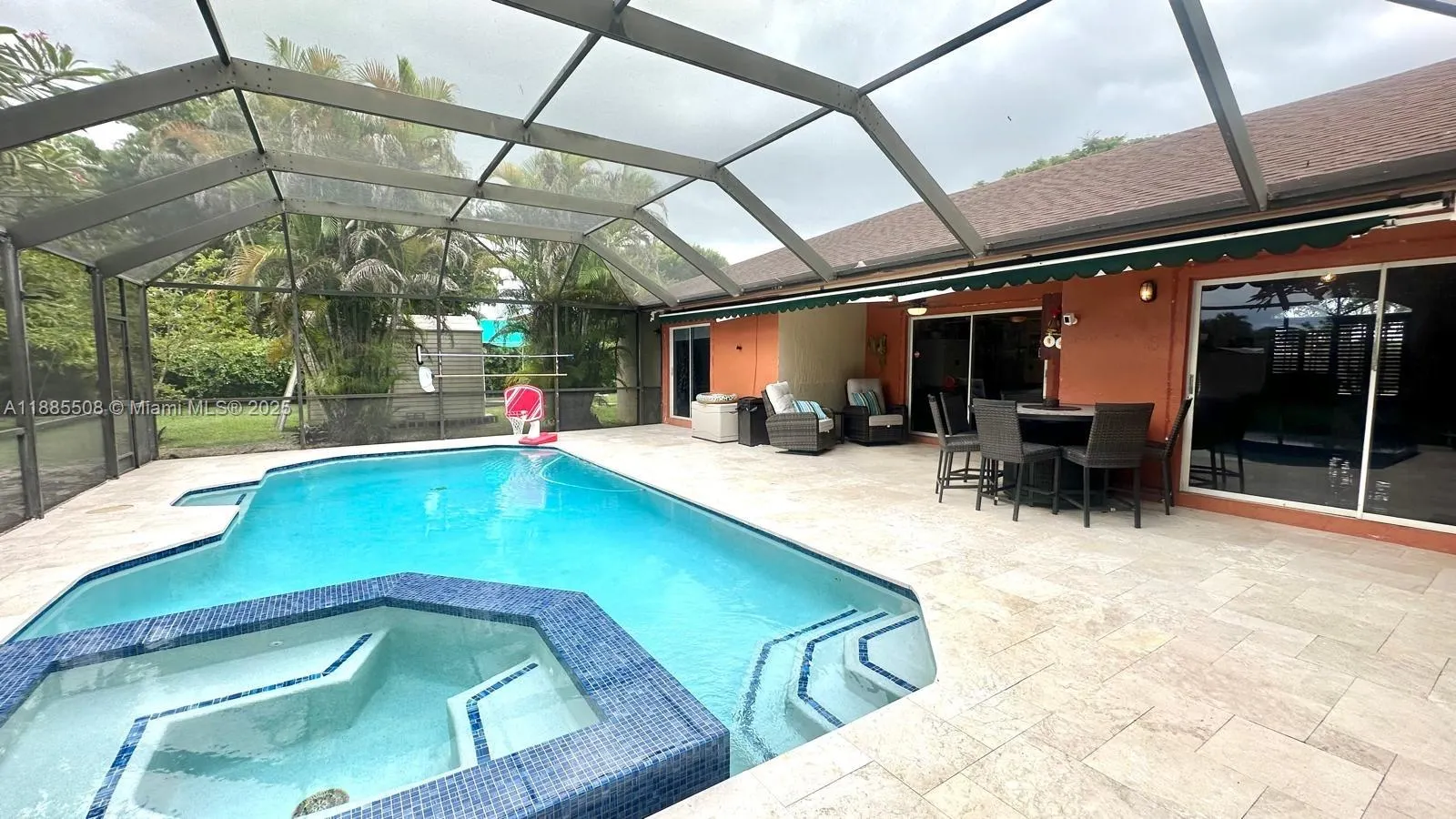 1771 NW 17th St