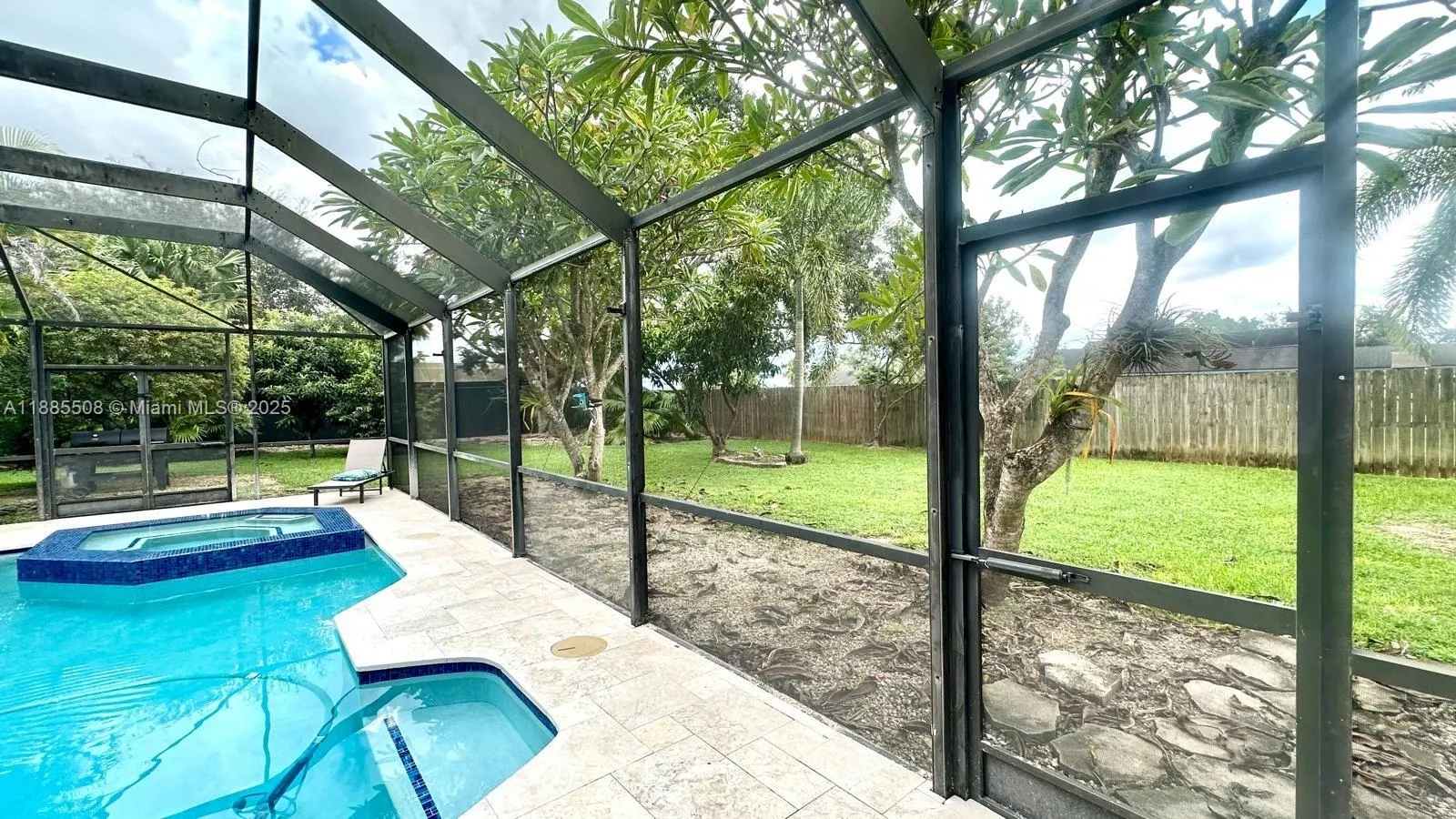 1771 NW 17th St