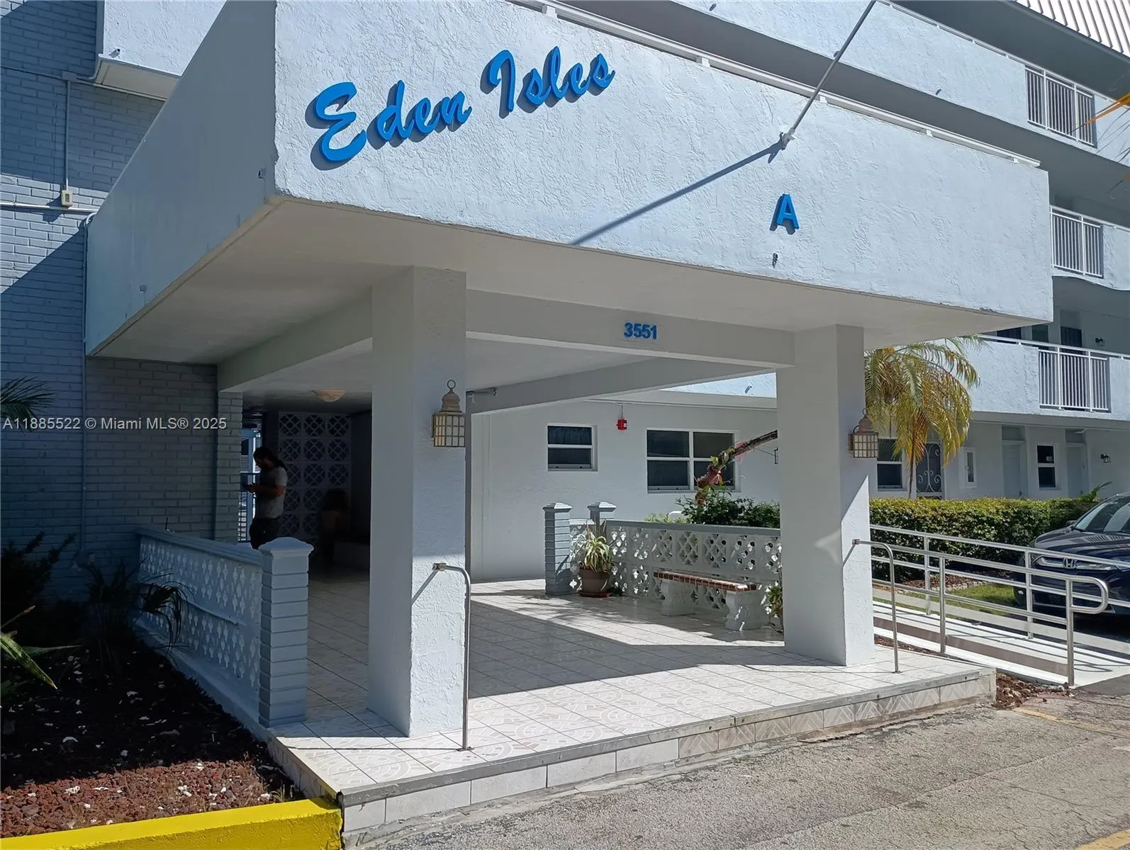 3551 NE 169 st, #310