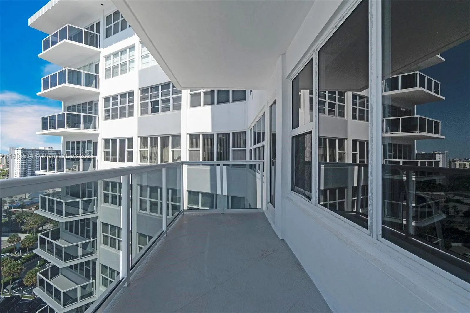 3700 Galt Ocean Dr, #1408