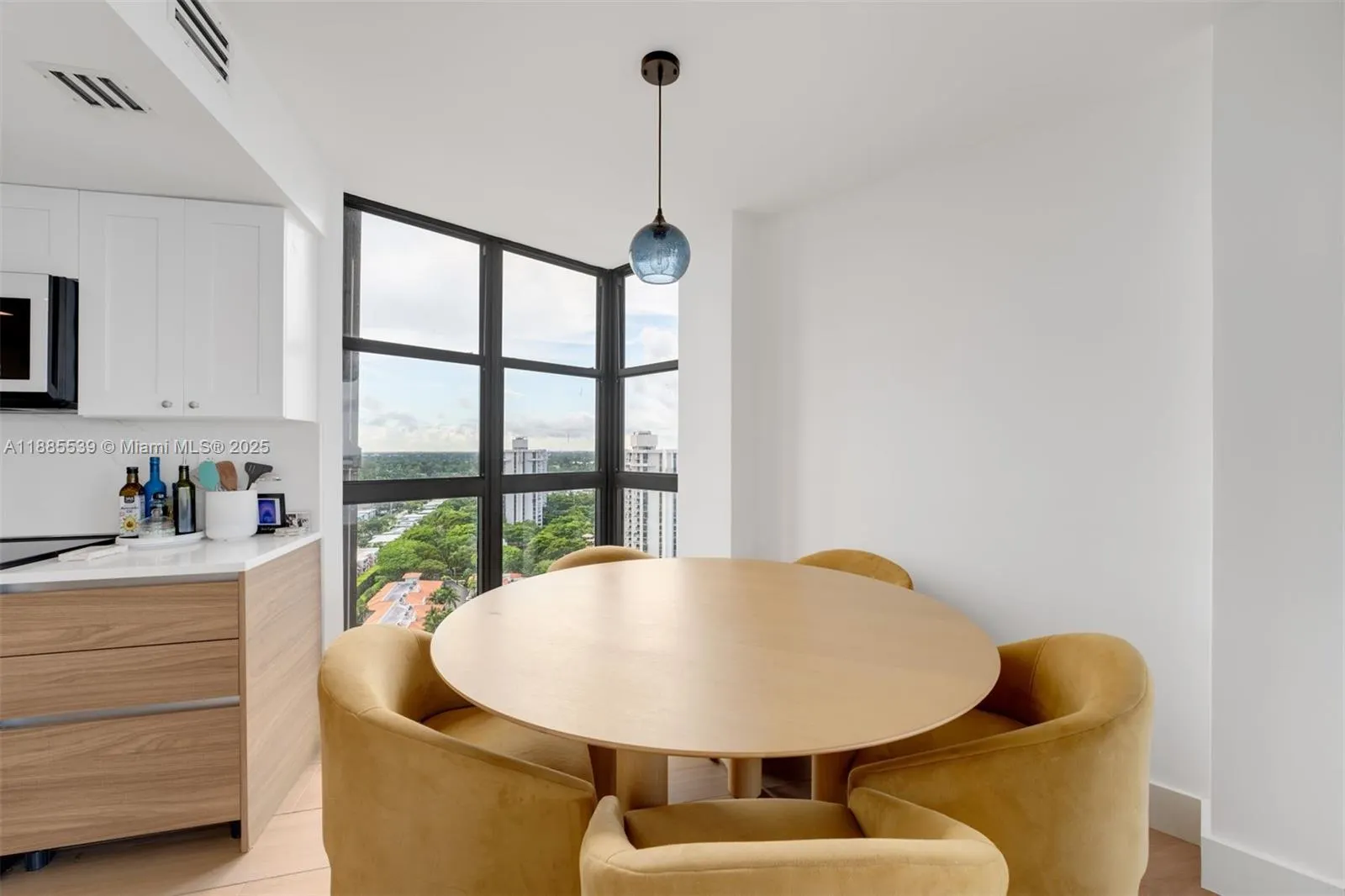 4000 Towerside Ter, #2211