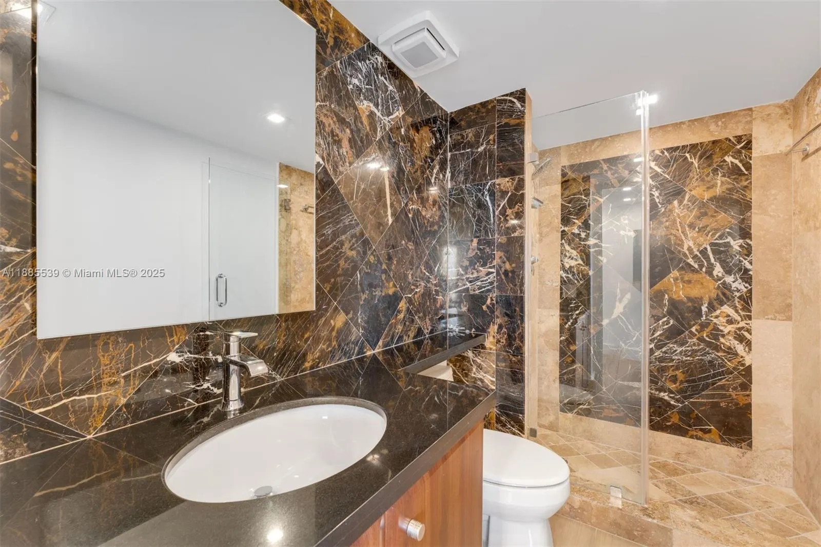 4000 Towerside Ter, #2211