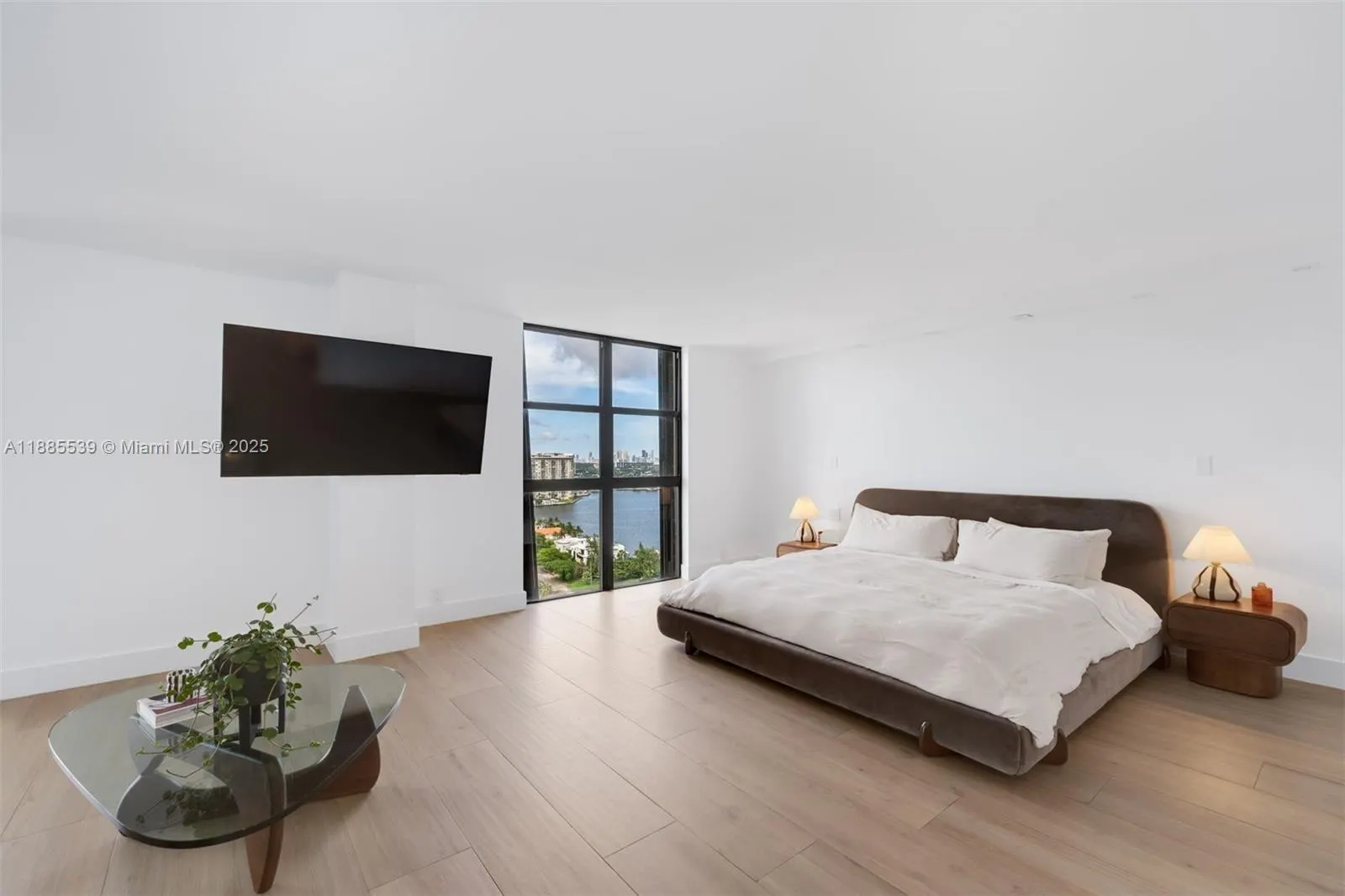 4000 Towerside Ter, #2211