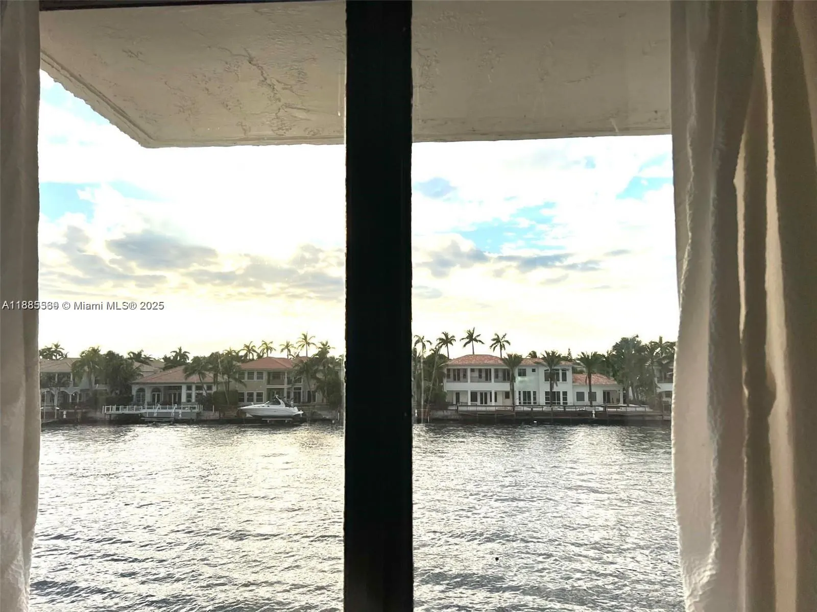1600 S Ocean Dr, #3D
