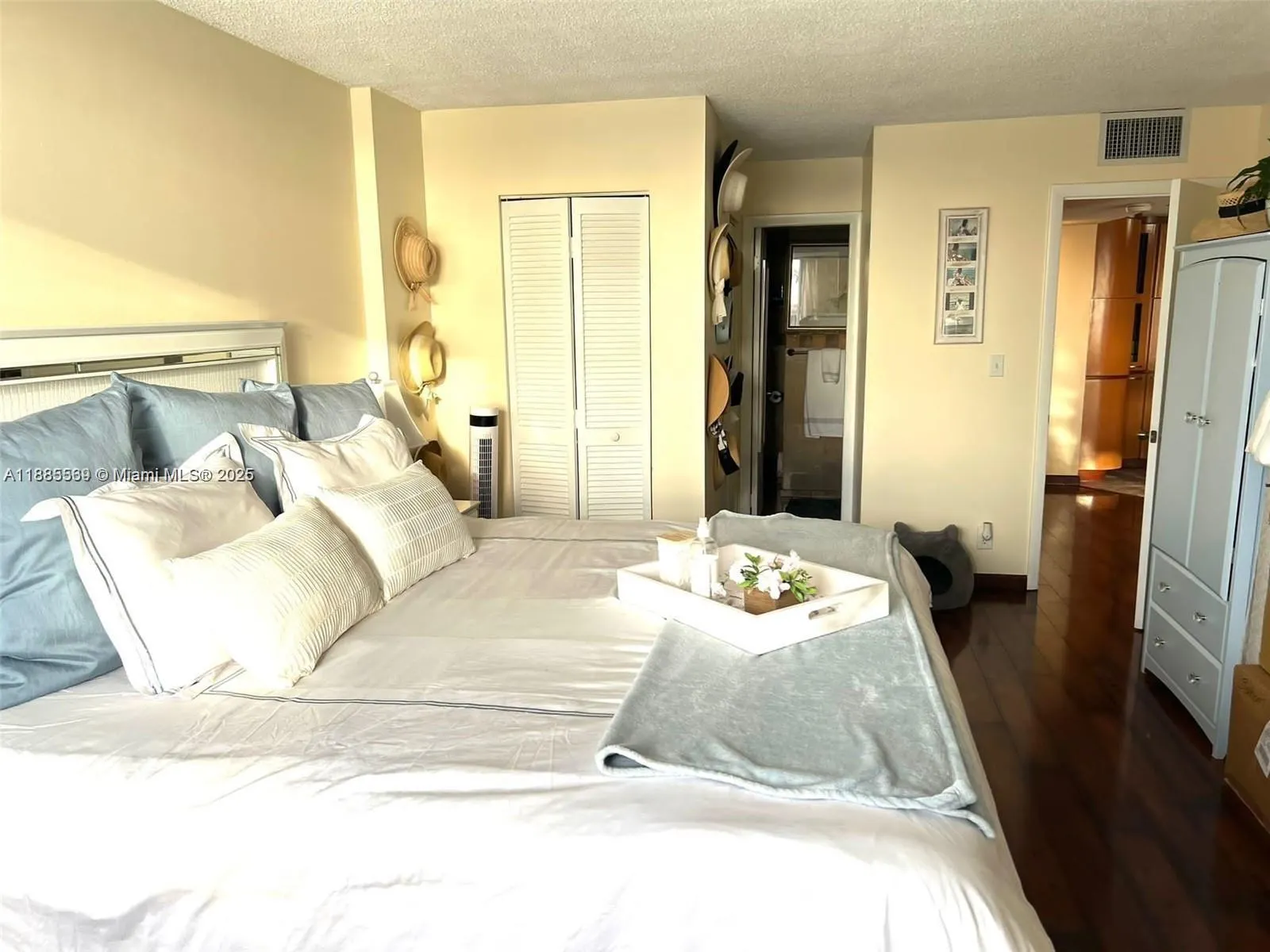1600 S Ocean Dr, #3D