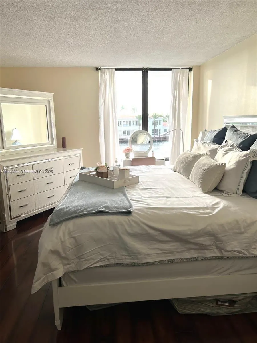 1600 S Ocean Dr, #3D