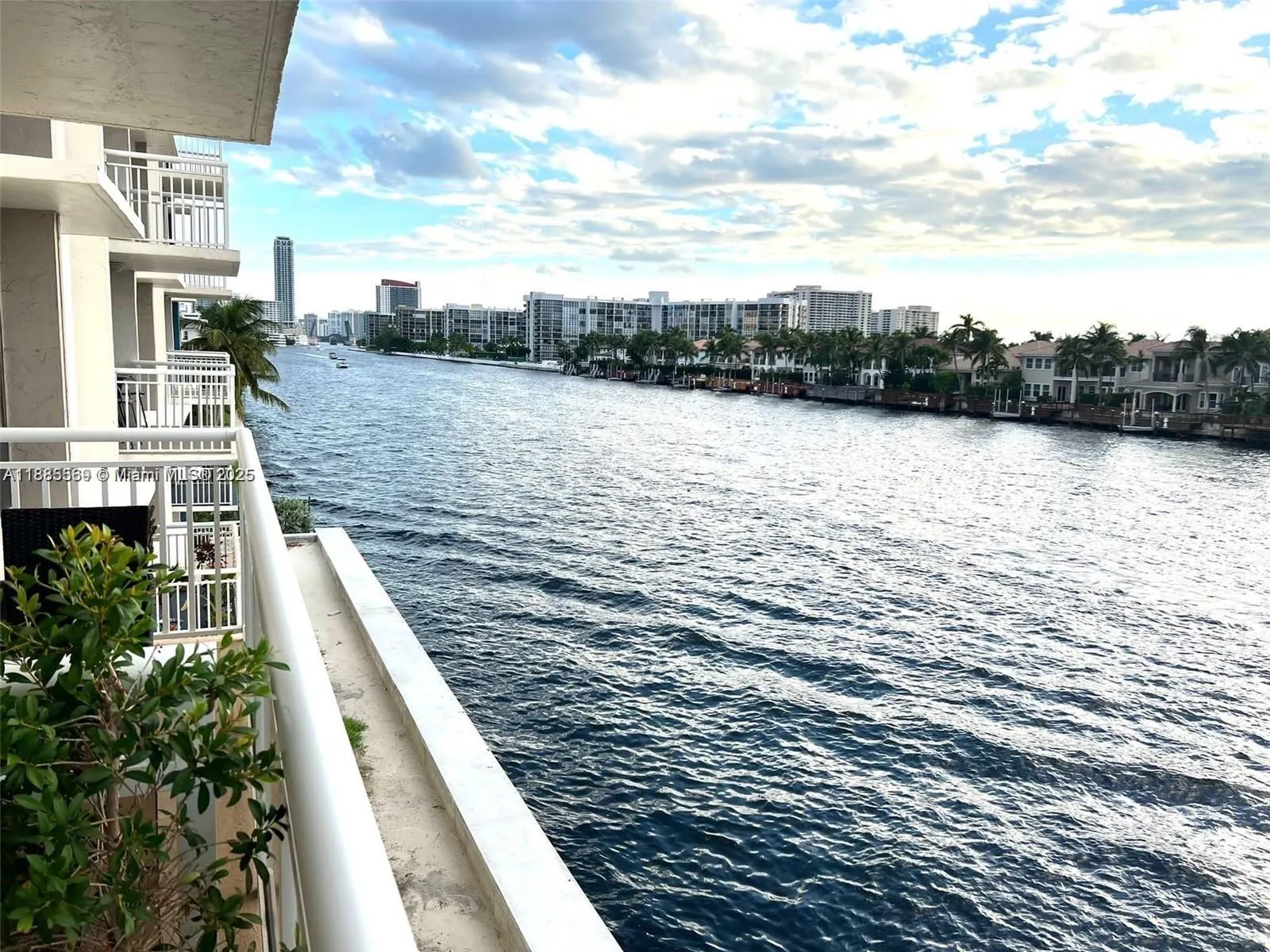 1600 S Ocean Dr, #3D