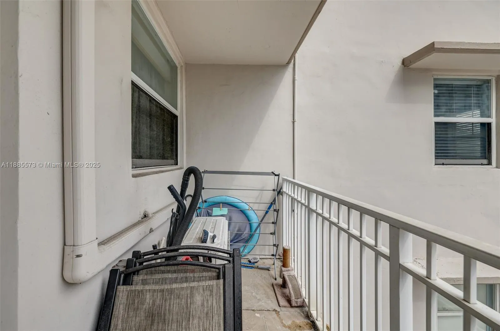 1300 Lincoln Rd, #B402