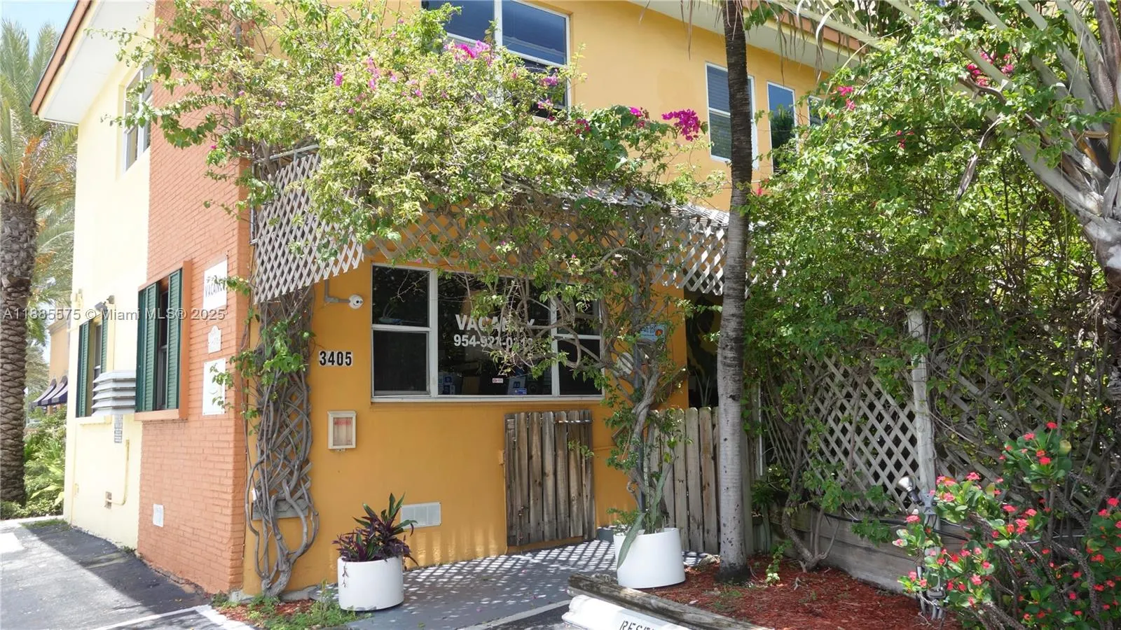 3405 N Ocean Dr, #12