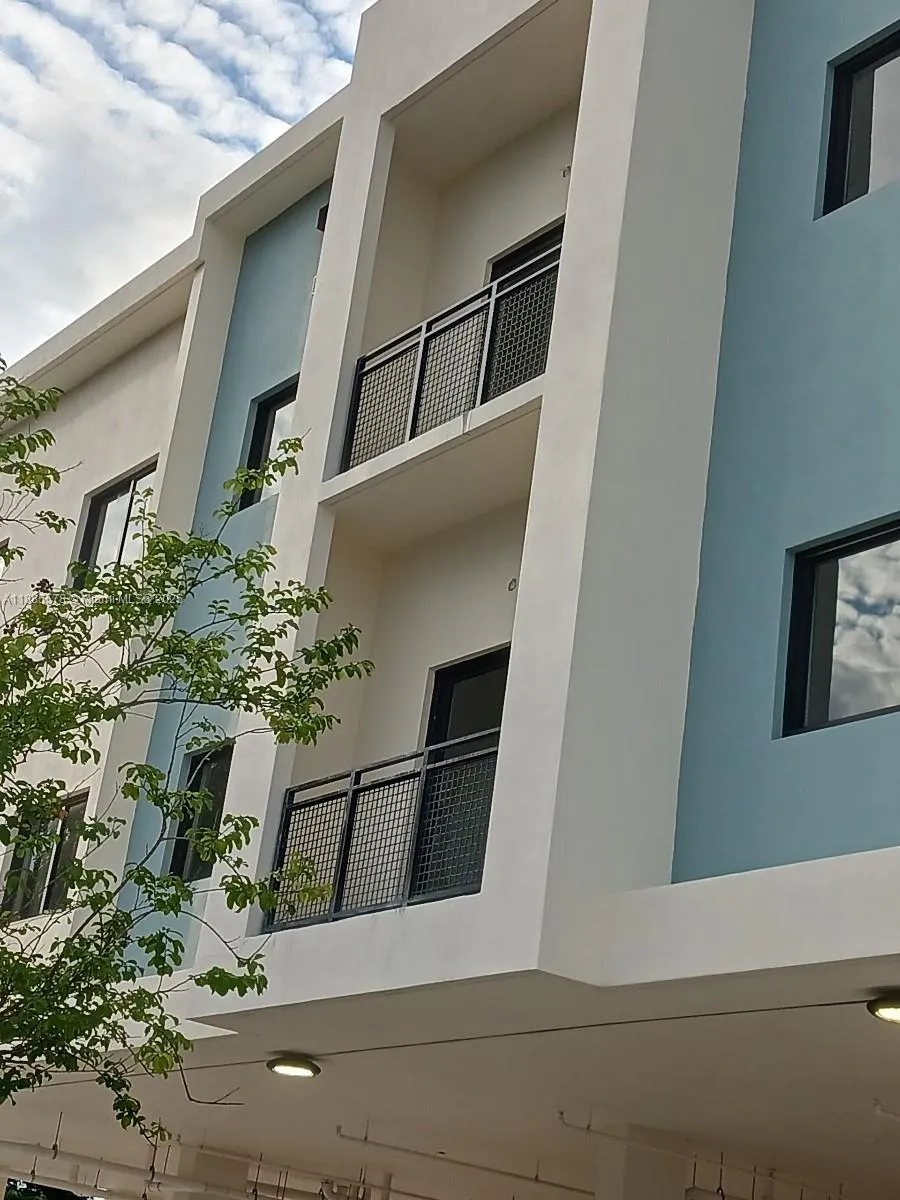 29 Palmetto Drive, #7