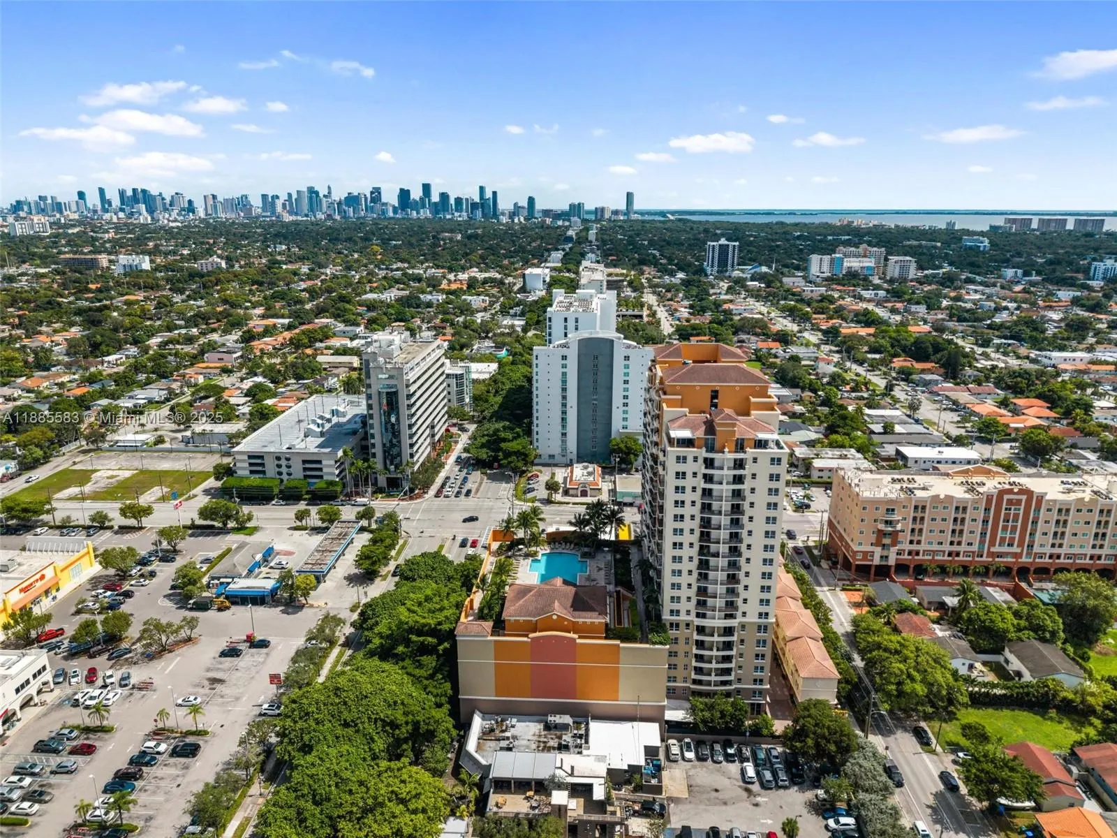 3232 SW 22nd Ter, #1003