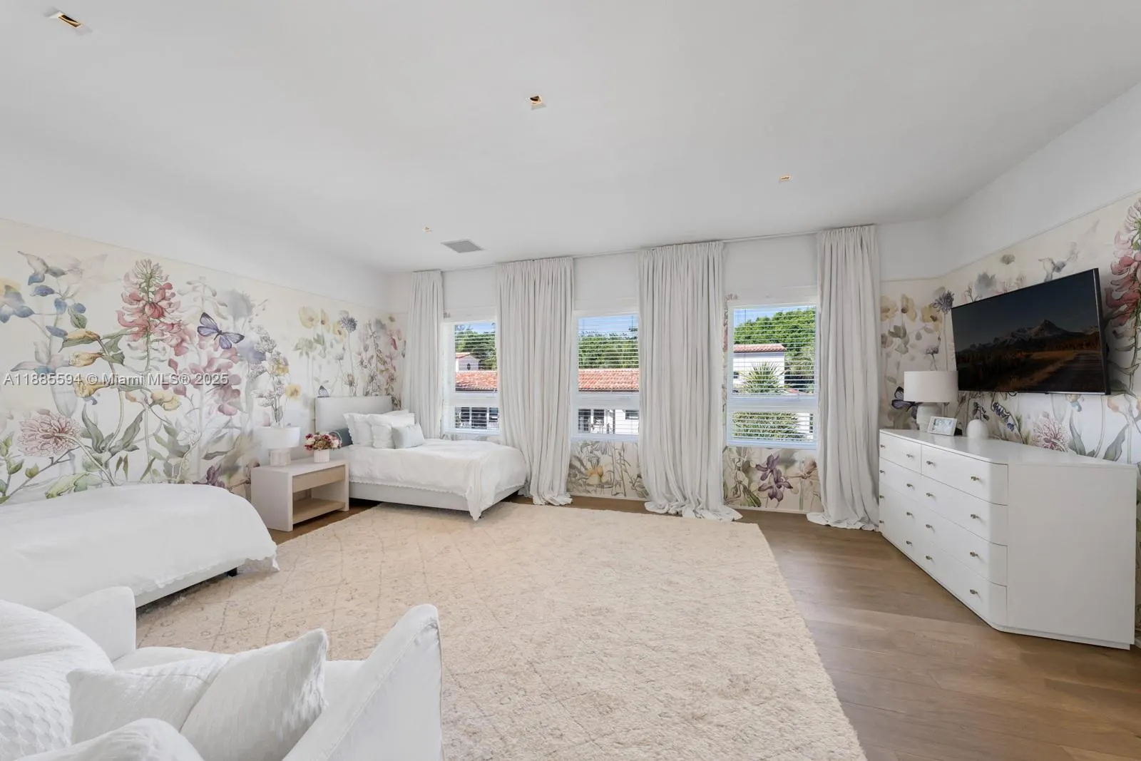 545 Casuarina Concourse