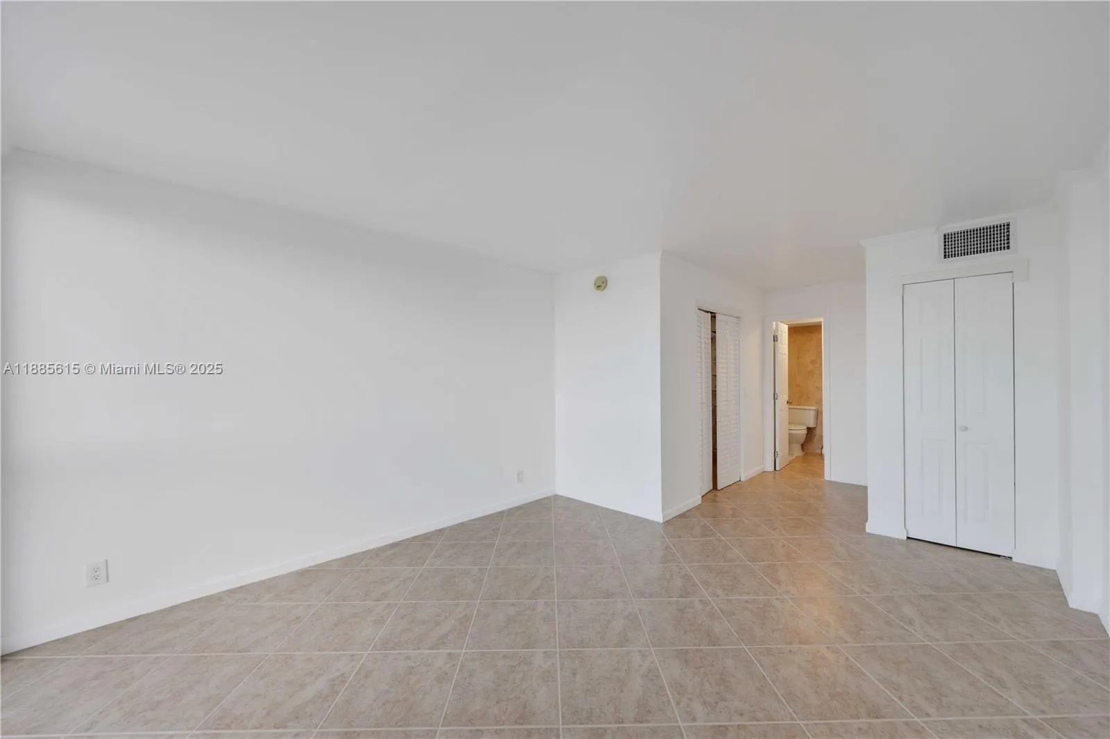1500 S Ocean Dr, #5C