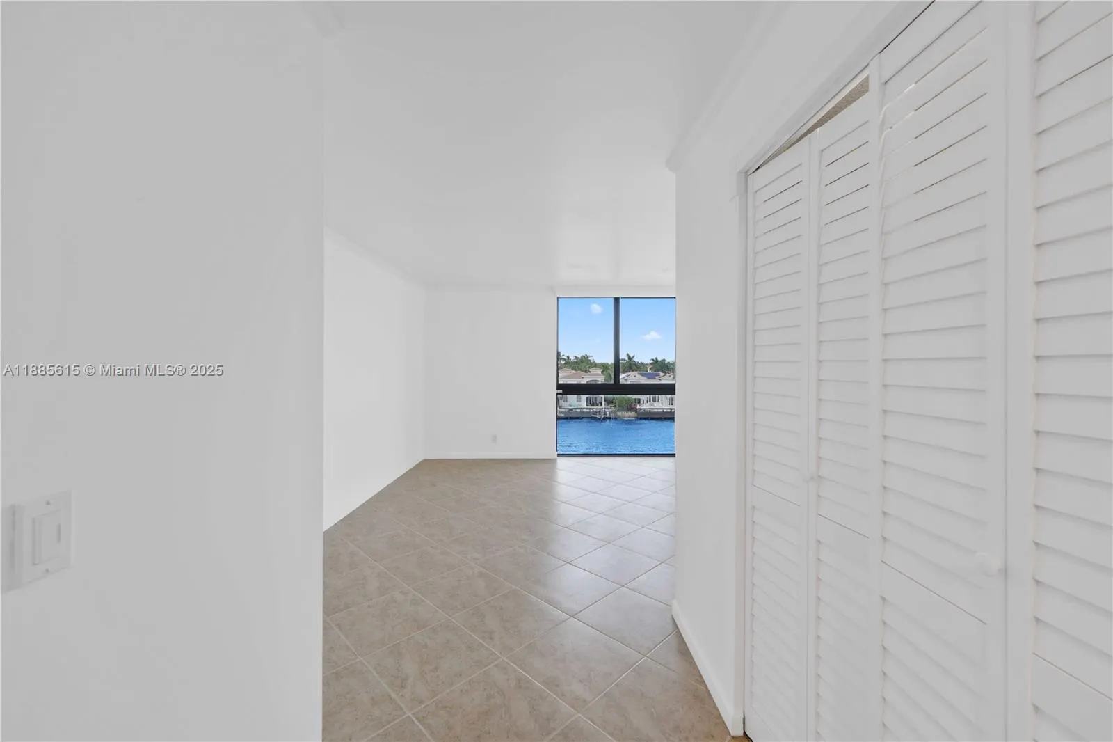 1500 S Ocean Dr, #5C