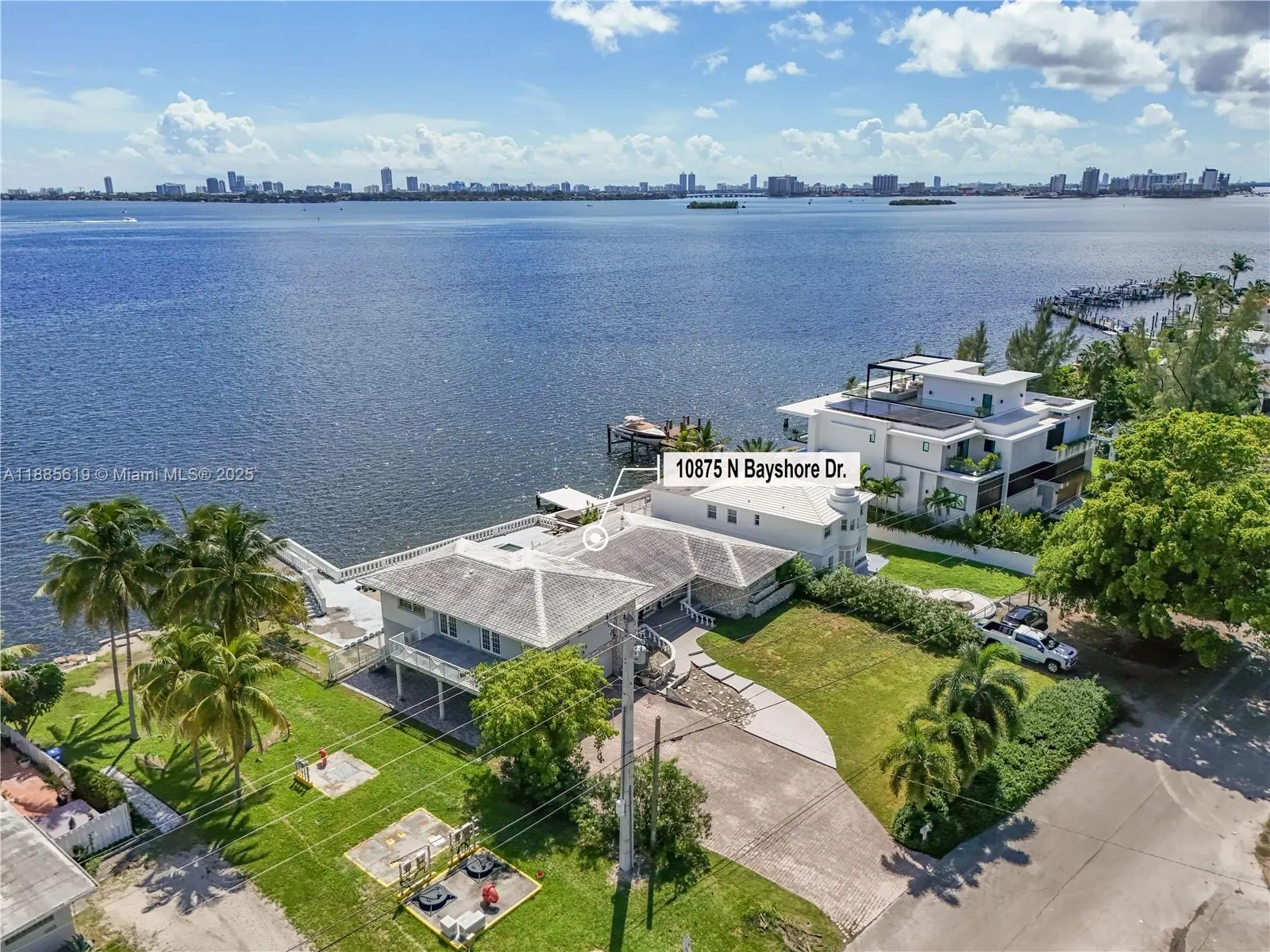 10875 N BAYSHORE DR