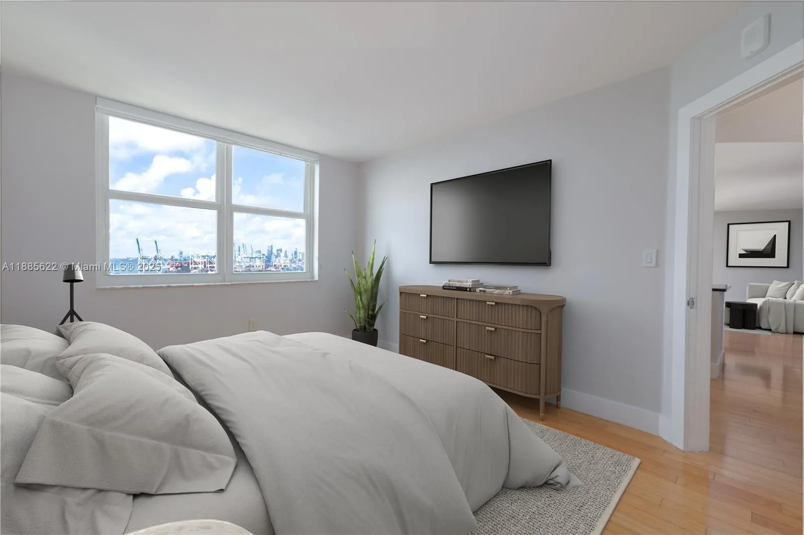 90 Alton Rd, #1712