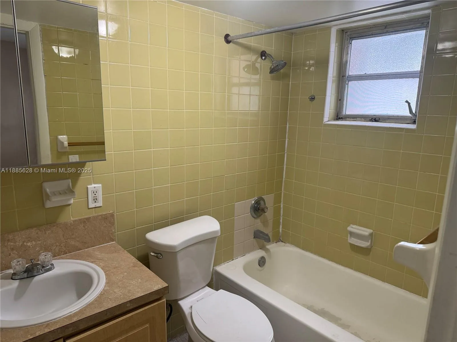 1280 W 54th St, #209B