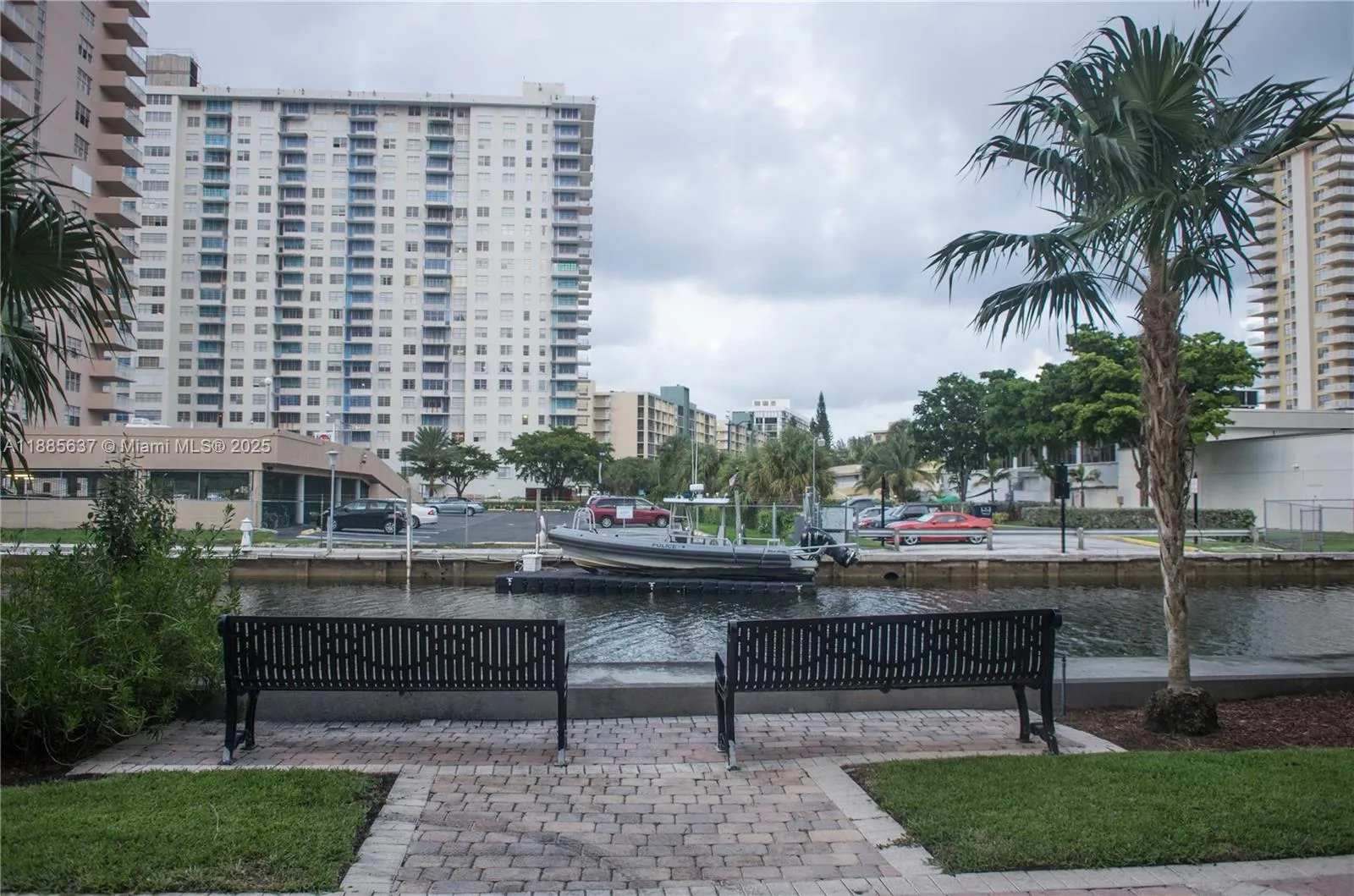 17150 N Bay Rd, #2914