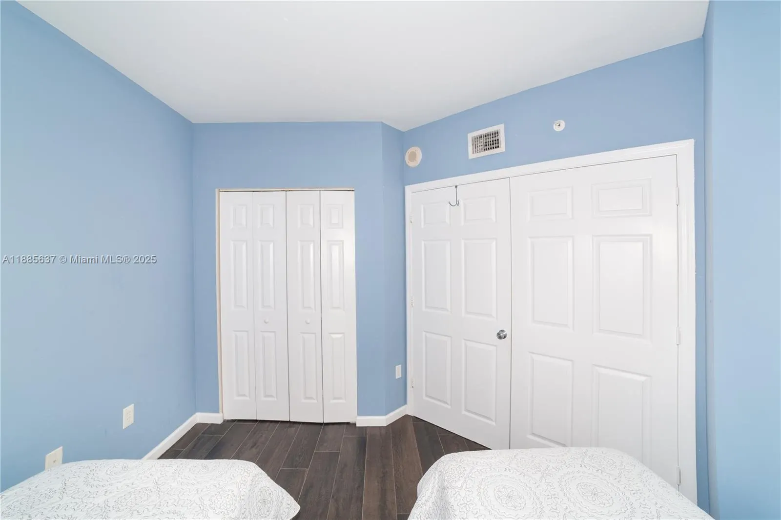 17150 N Bay Rd, #2914