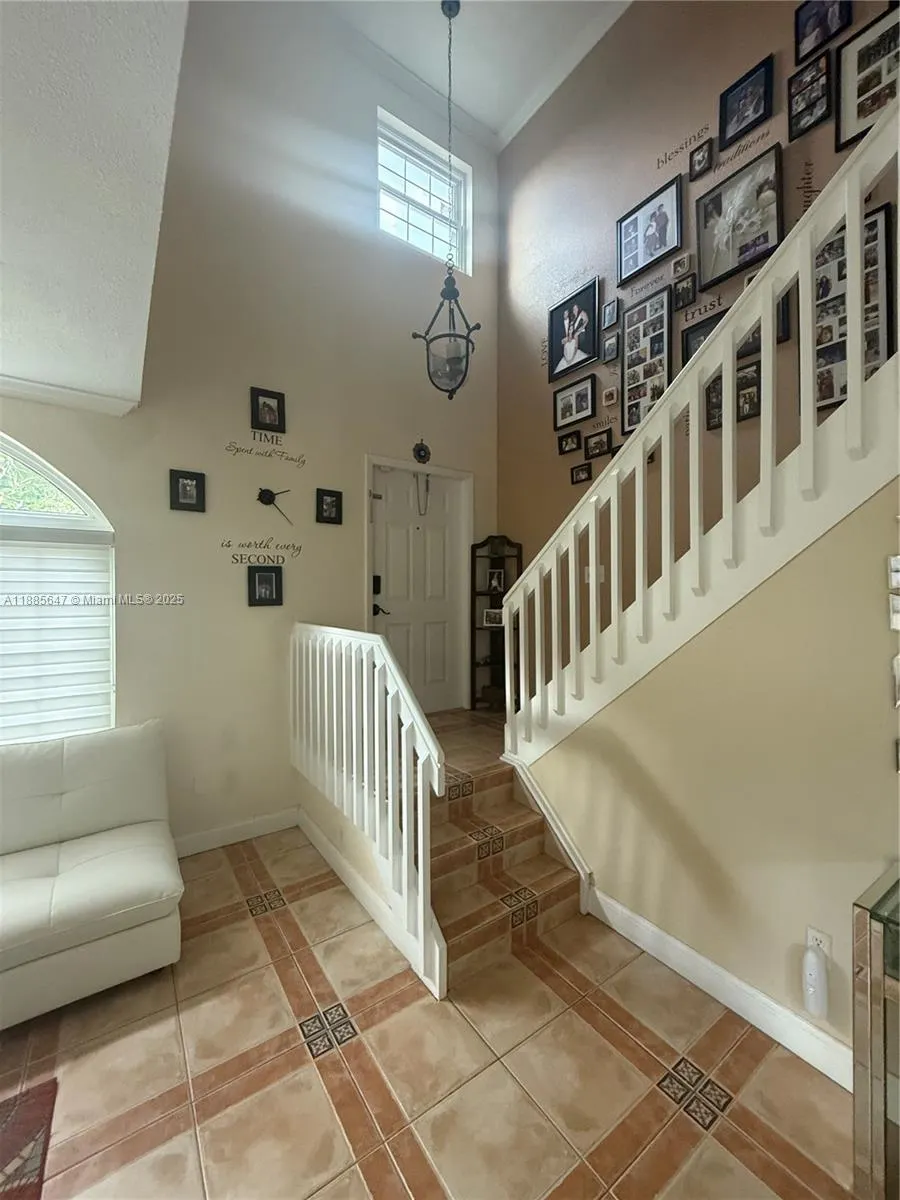 250 NW 151st Ave