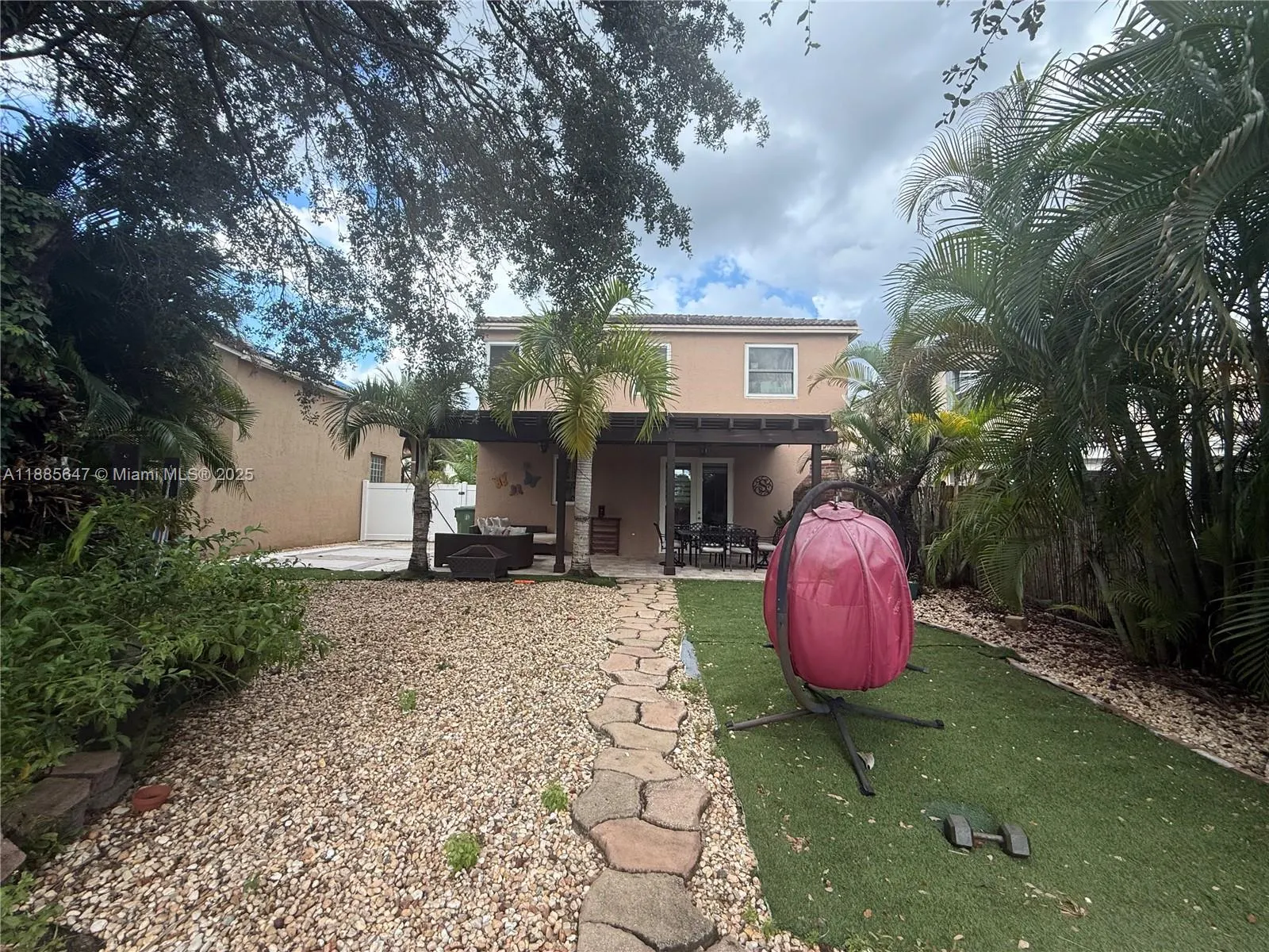 250 NW 151st Ave