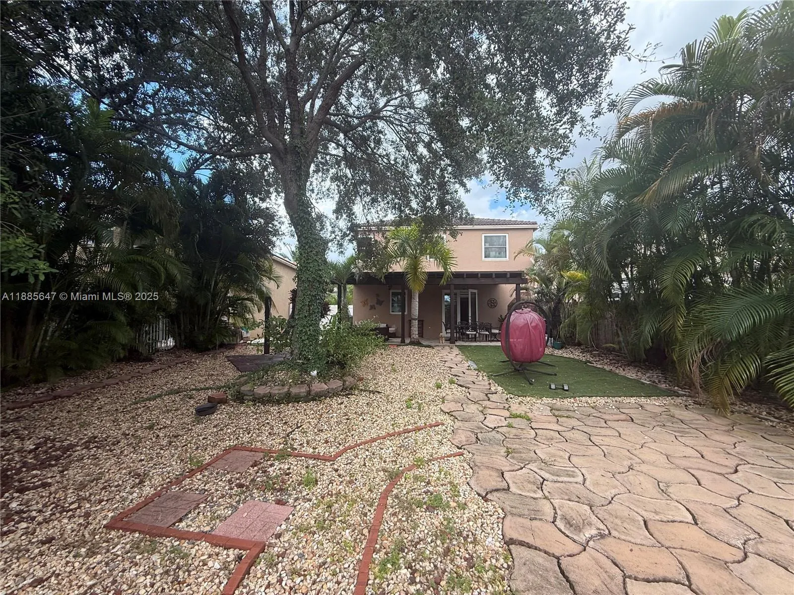 250 NW 151st Ave