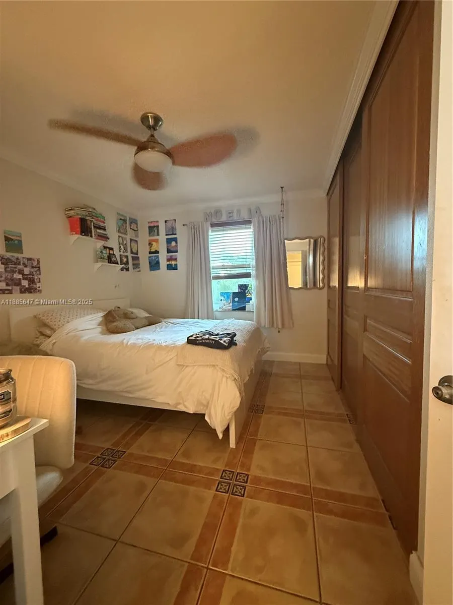 250 NW 151st Ave