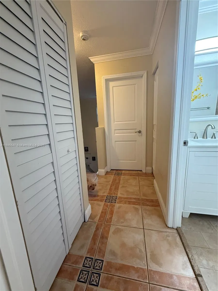 250 NW 151st Ave