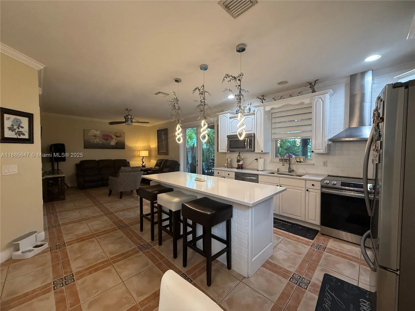 250 NW 151st Ave