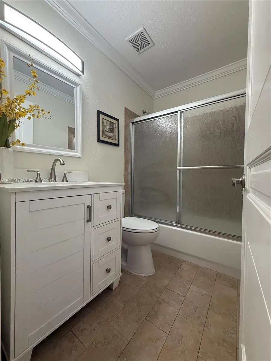 250 NW 151st Ave