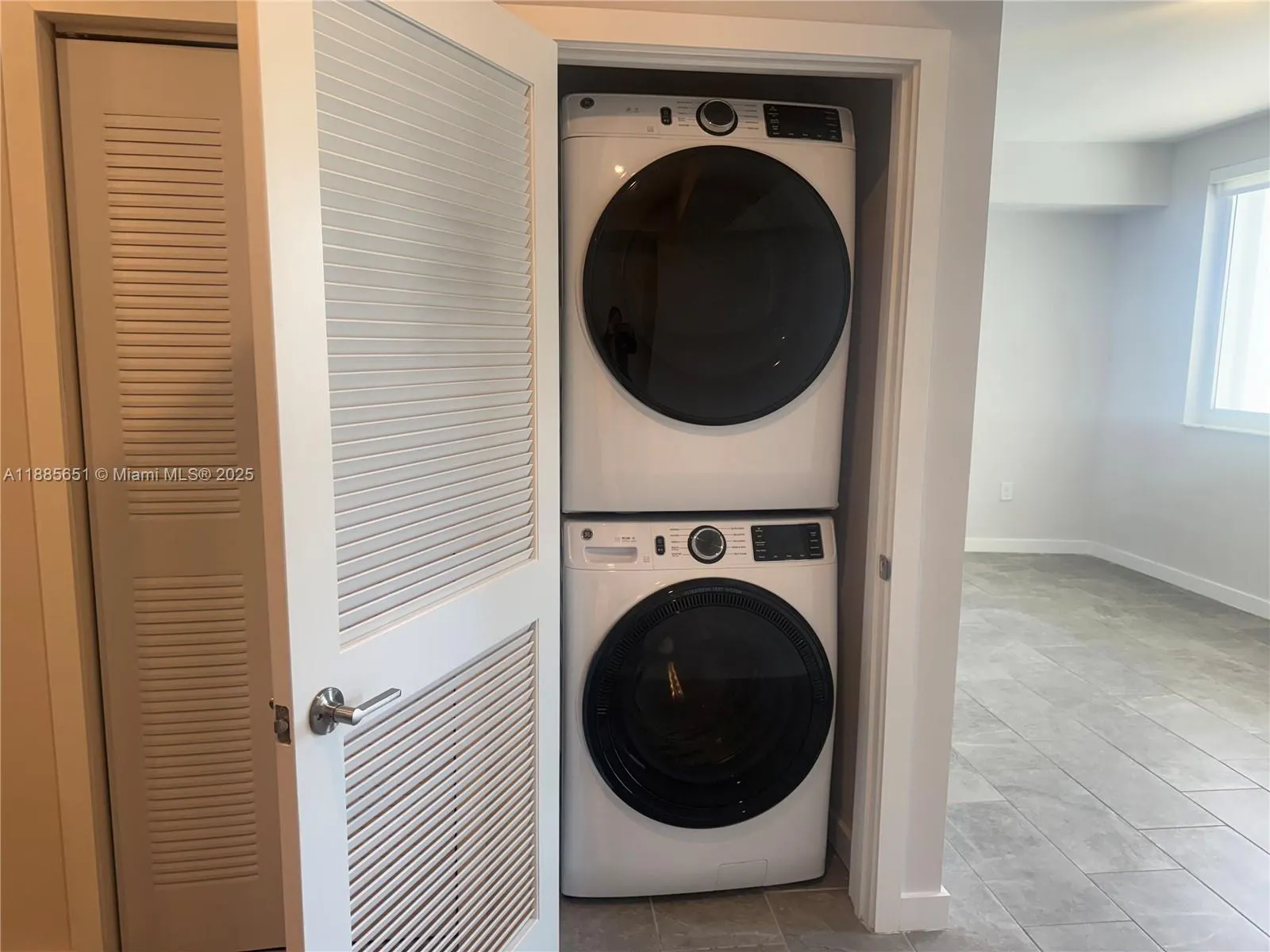 2500 SW 22nd Ter, #309