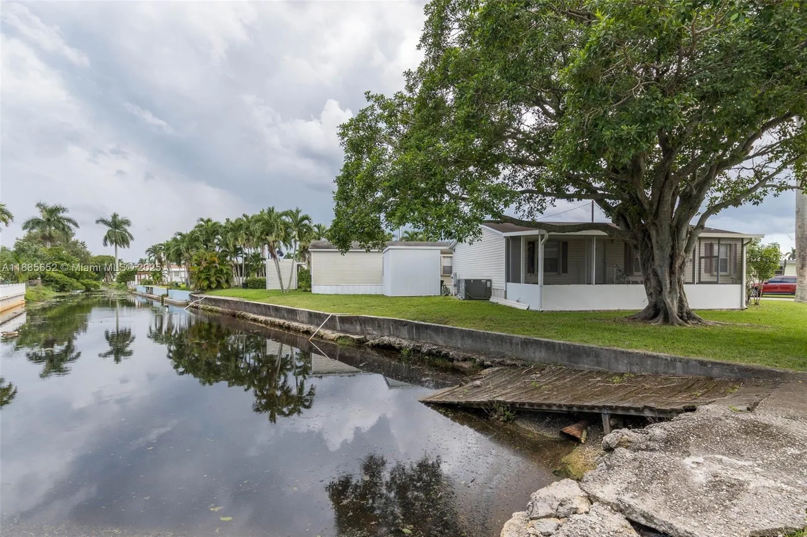 1800 SW 85th Ave