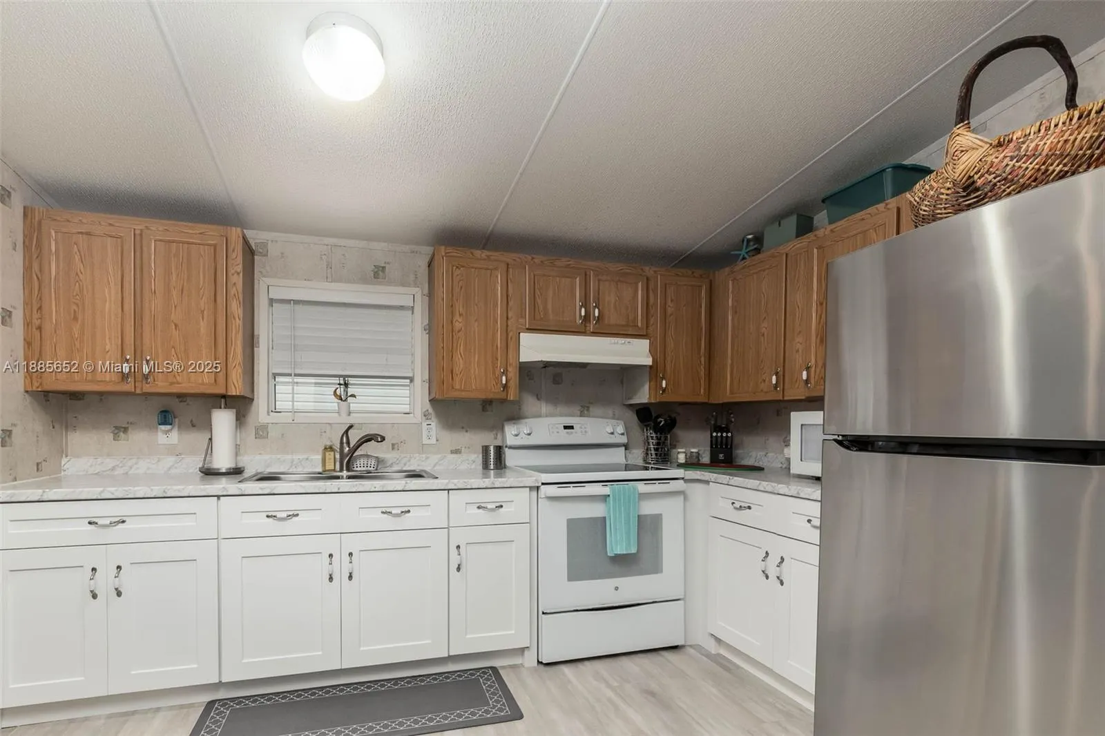 1800 SW 85th Ave
