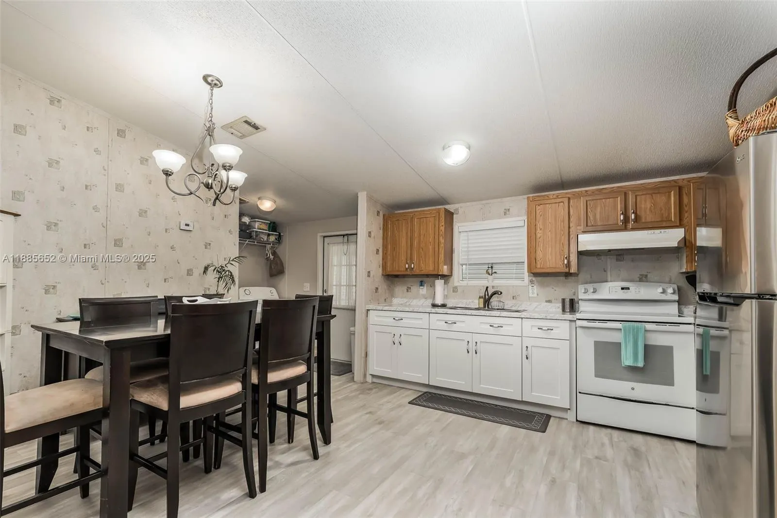 1800 SW 85th Ave