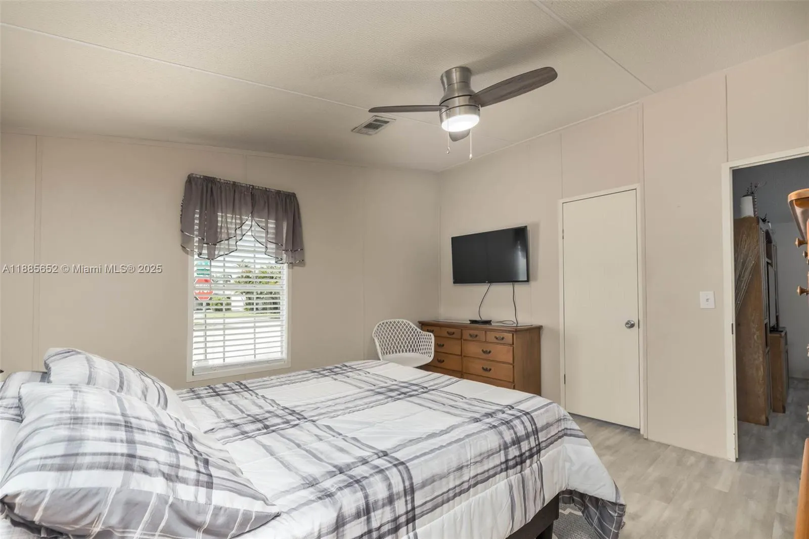 1800 SW 85th Ave