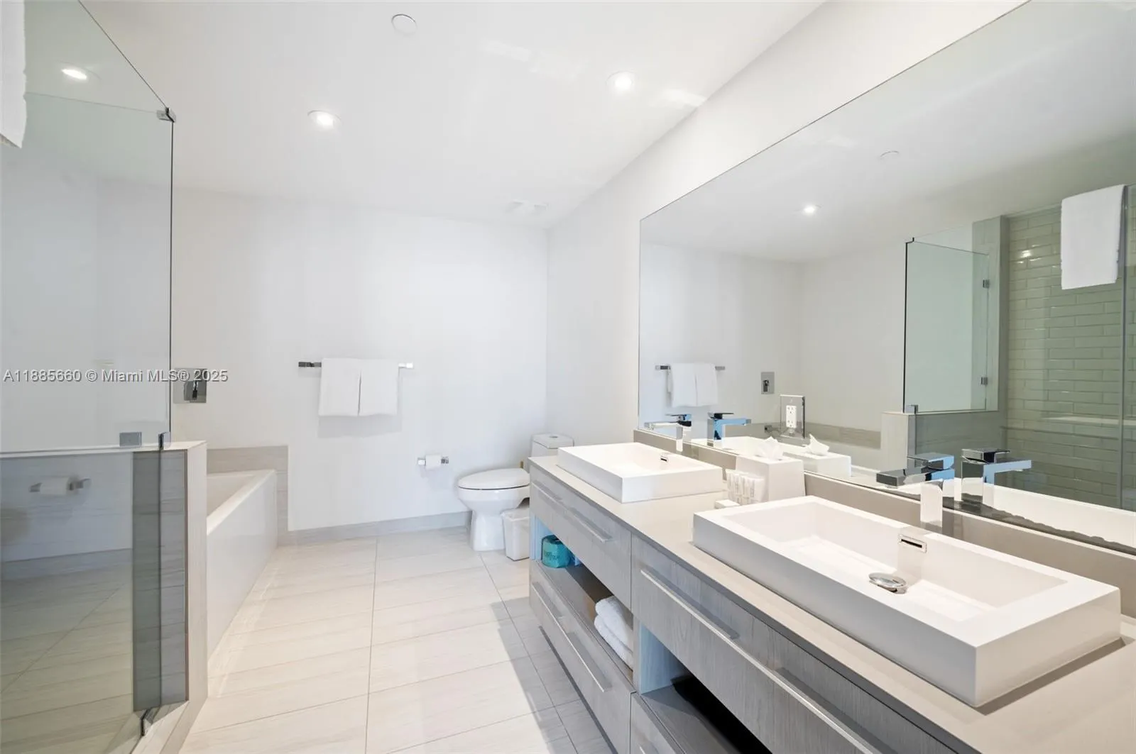 4010 S Ocean Dr, #T3507