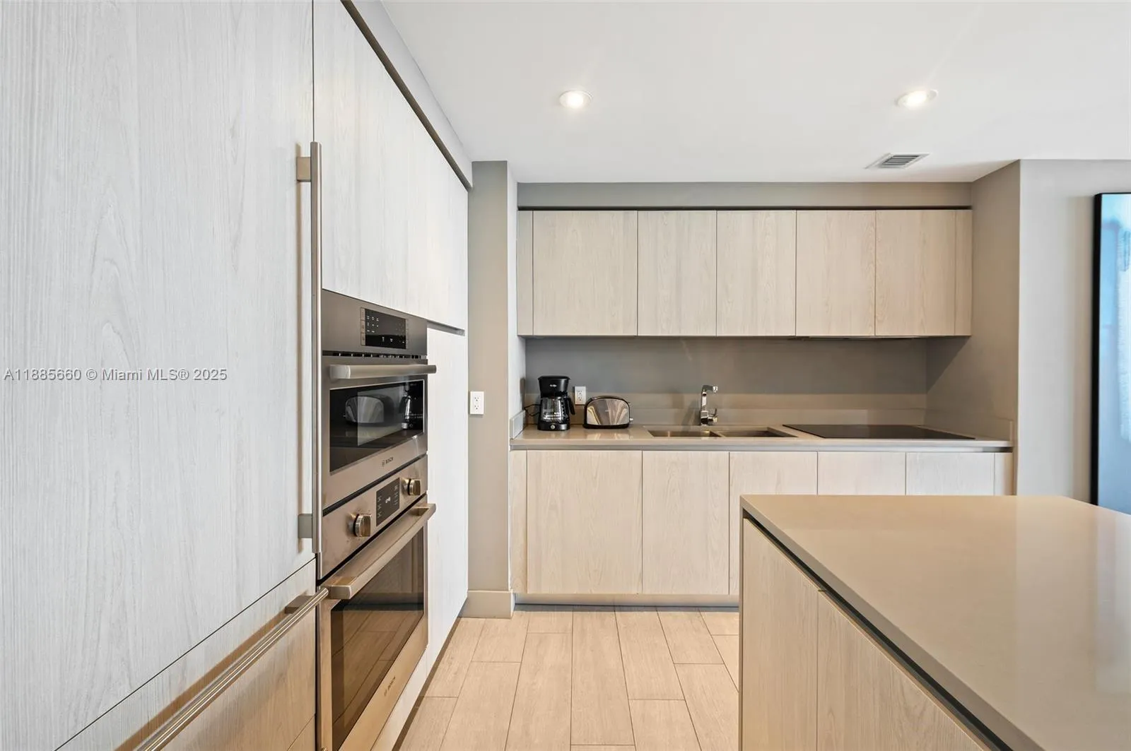 4010 S Ocean Dr, #T3507