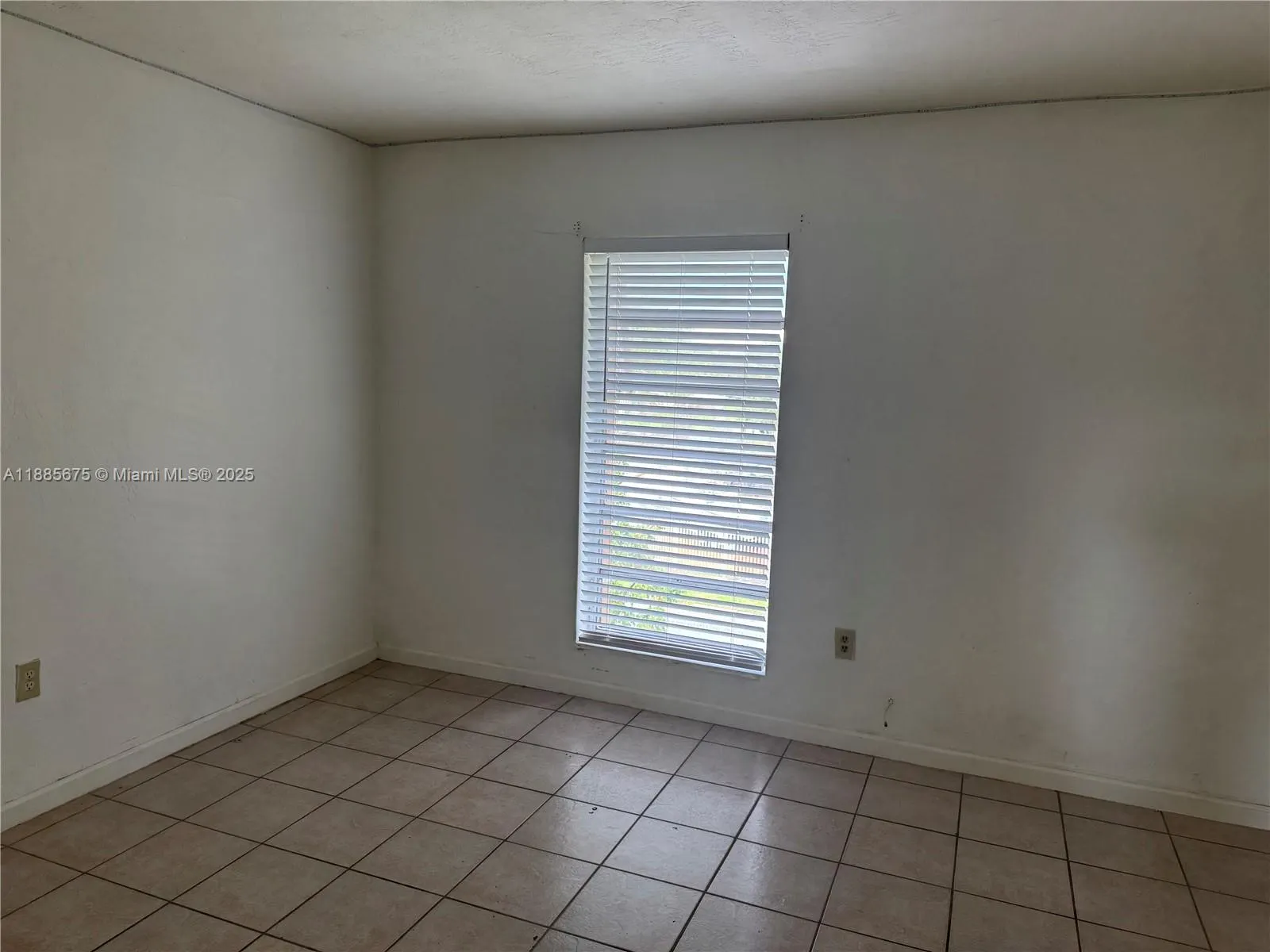 1280 W 54th St, #310B