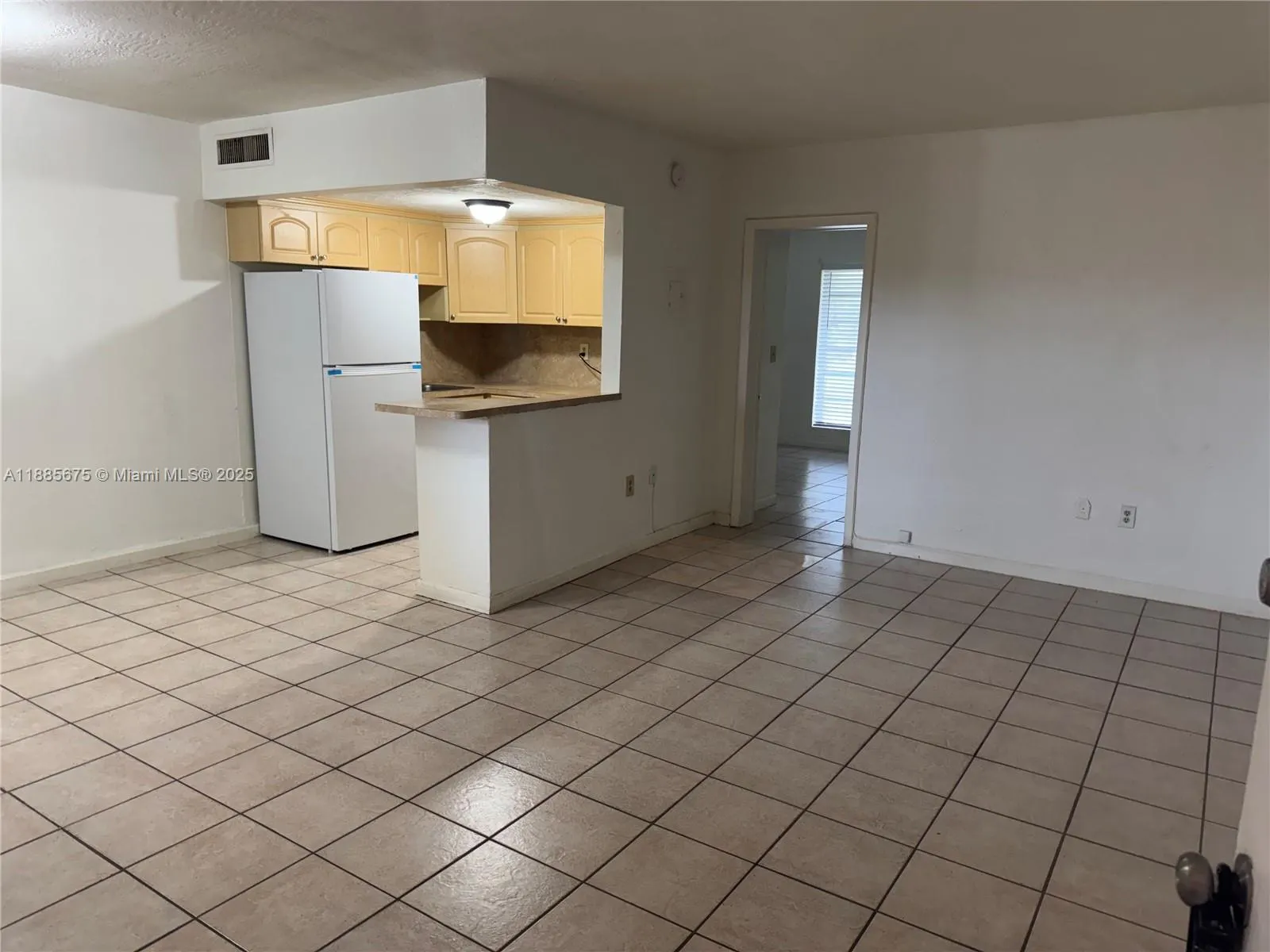 1280 W 54th St, #310B