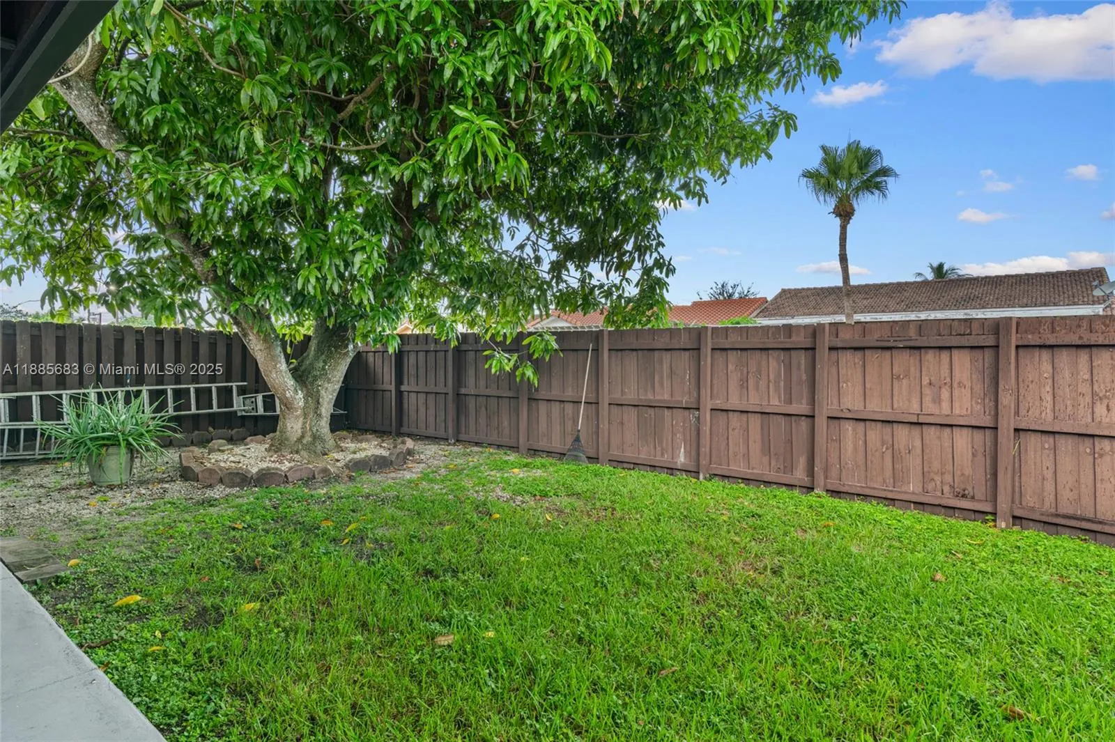 14319 SW 100th Ln