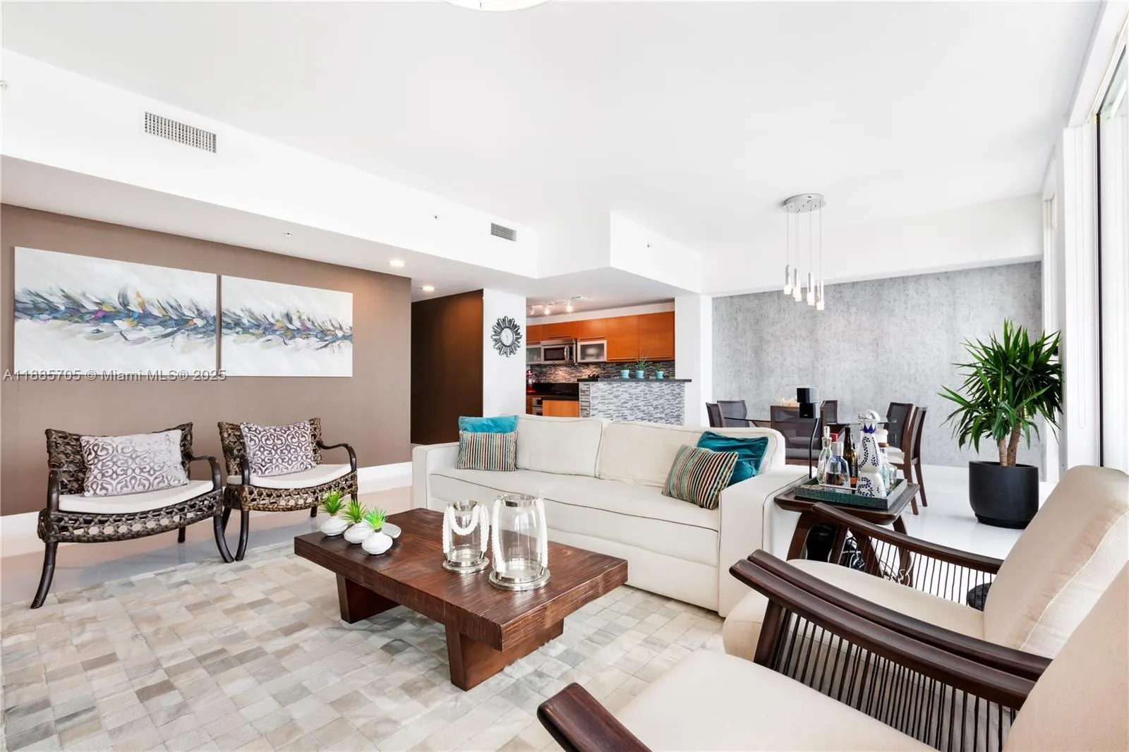 244 Biscayne Blvd, #4604